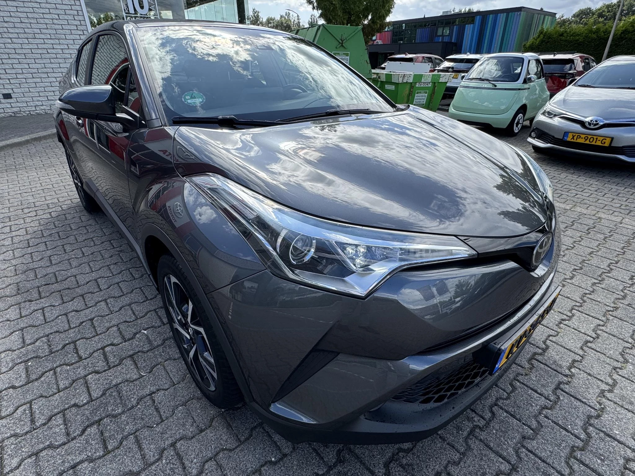 Hoofdafbeelding Toyota C-HR