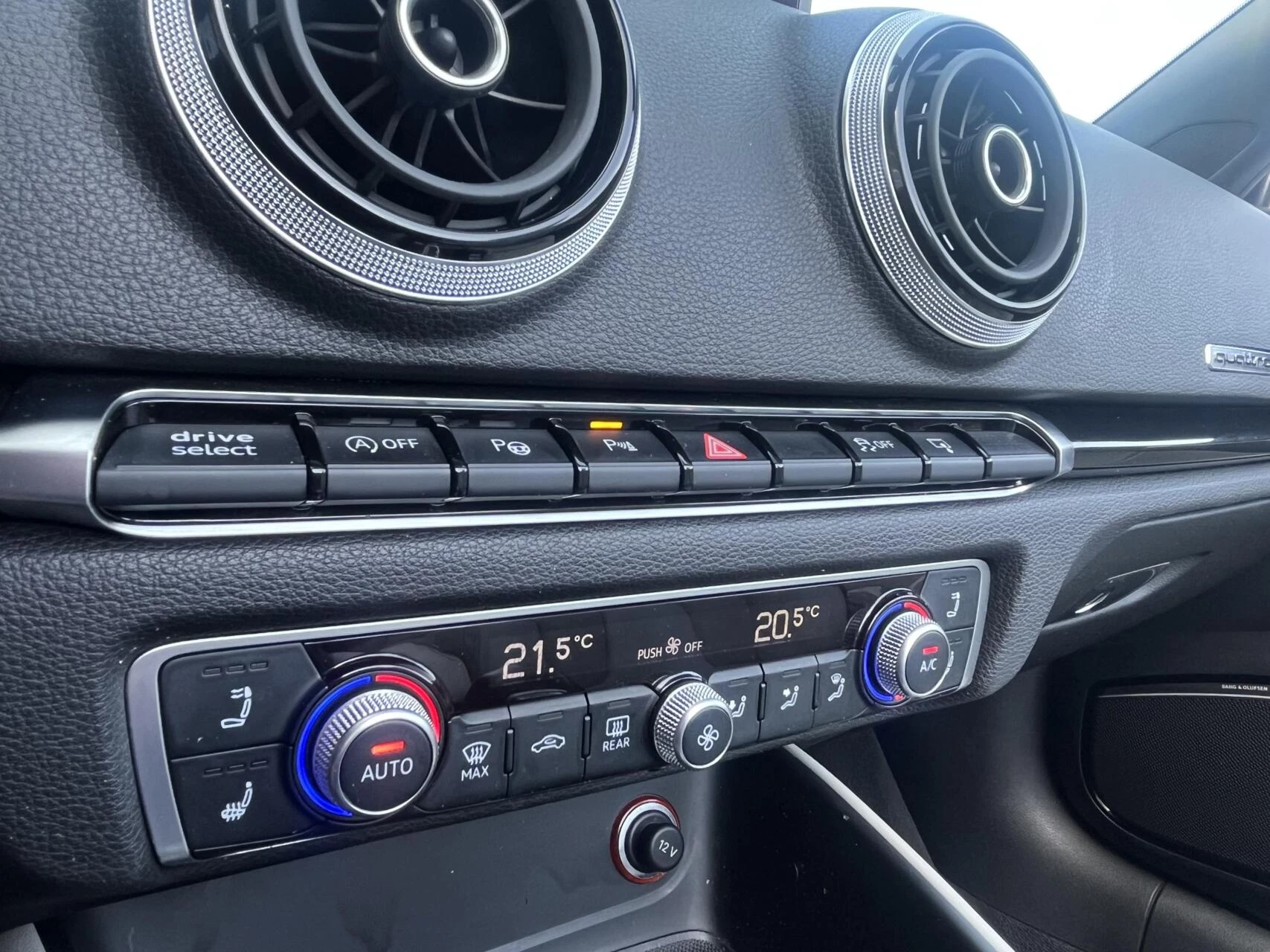 Hoofdafbeelding Audi S3