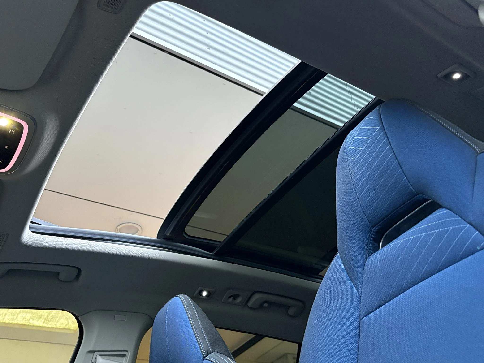 Hoofdafbeelding Lynk & Co 01