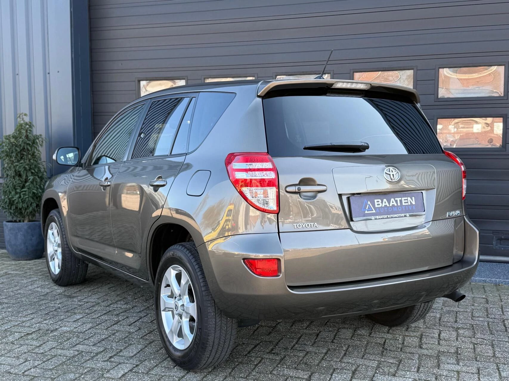 Hoofdafbeelding Toyota RAV4