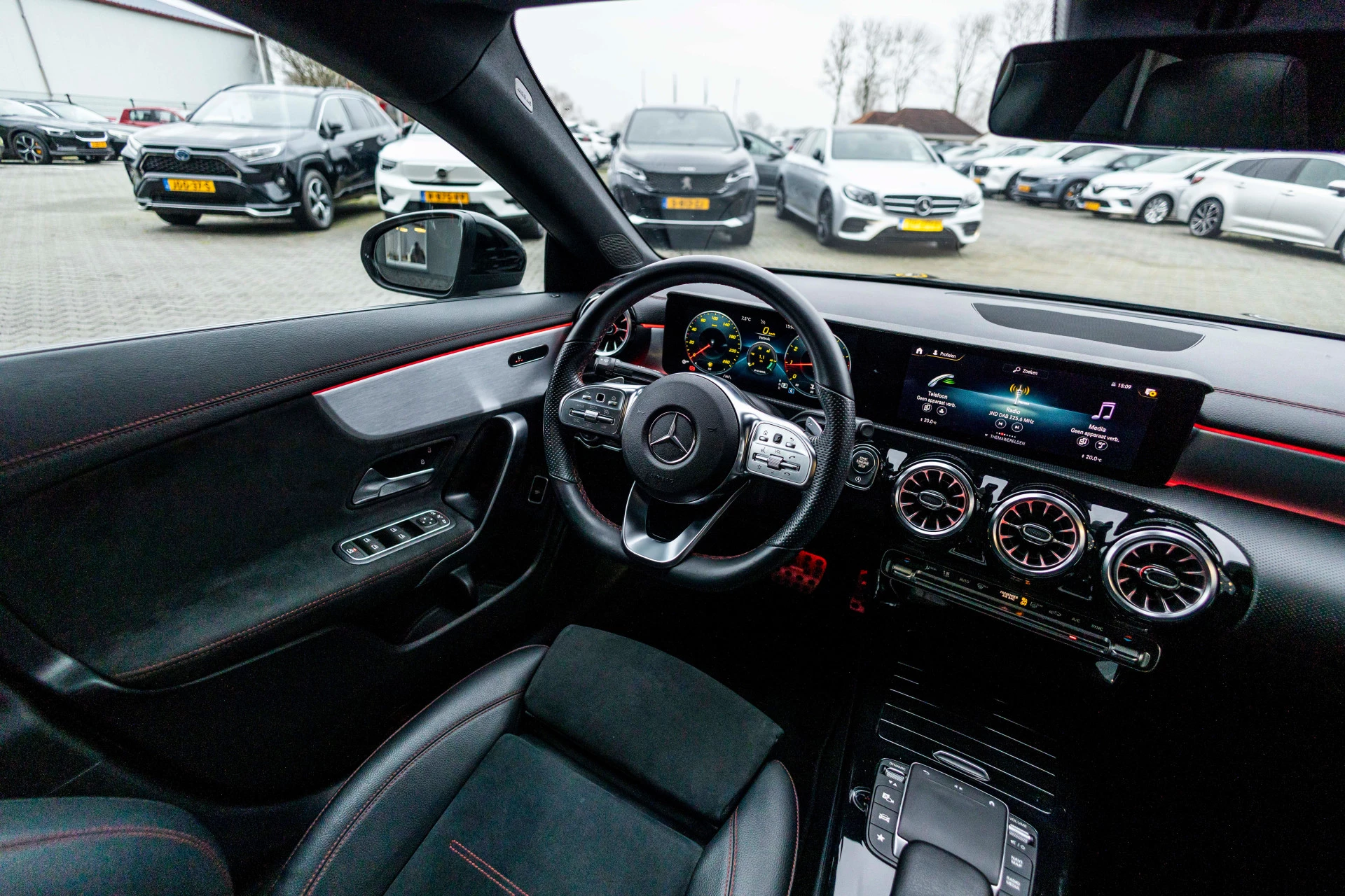 Hoofdafbeelding Mercedes-Benz CLA