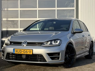 Volkswagen Golf 2.0 TSI R 4Motion DSG 300pk | Achteruitrijcamera | Bi-xenon koplampen | Cruise control adaptief | Dynaudio | Lederen bekleding | Lichtmetalen velgen 19" | Voorstoelen verwarmd | Prachtig exemplaar!