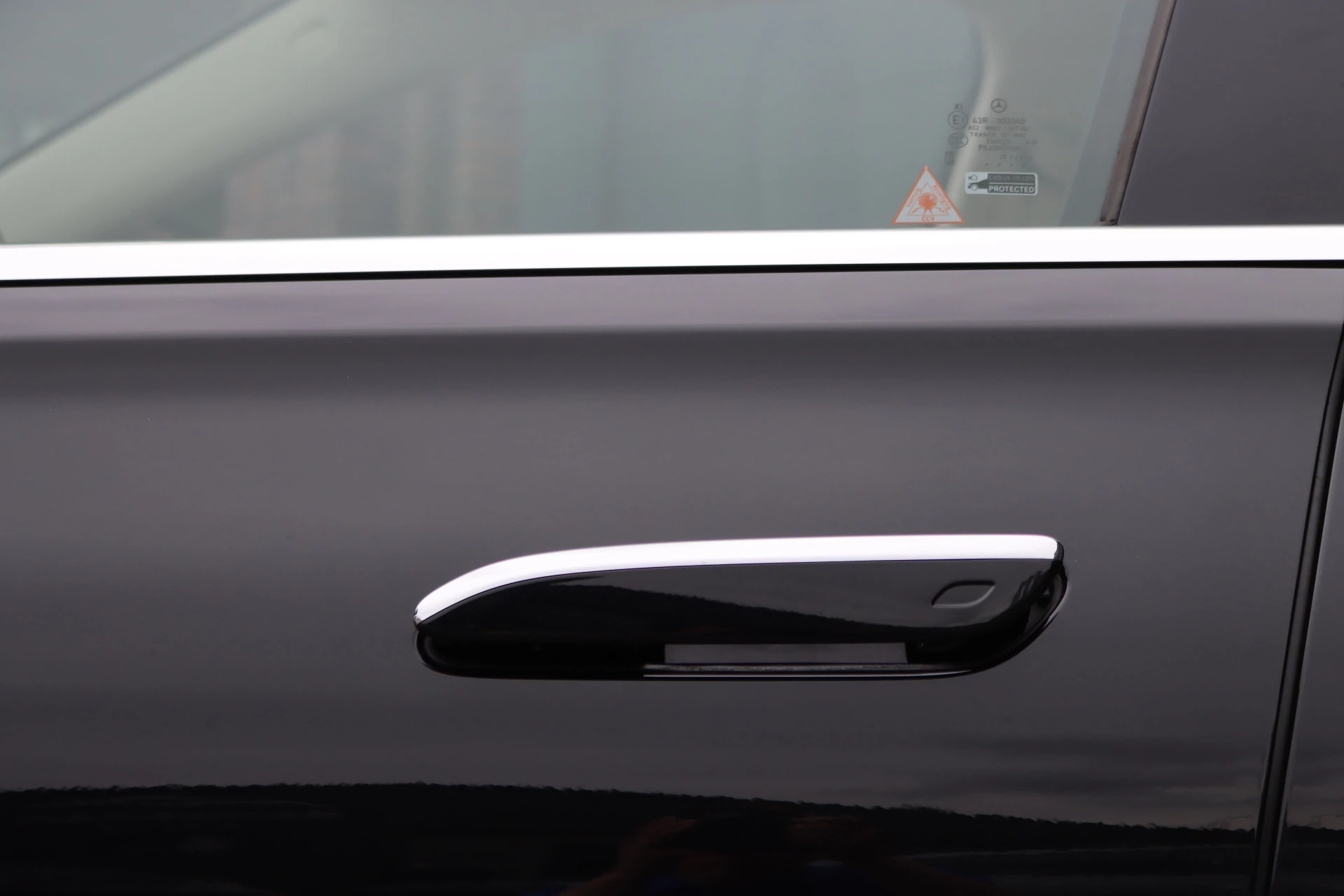 Hoofdafbeelding Mercedes-Benz S-Klasse