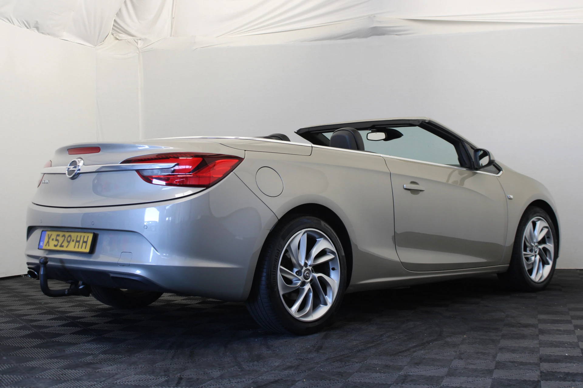 Hoofdafbeelding Opel Cascada