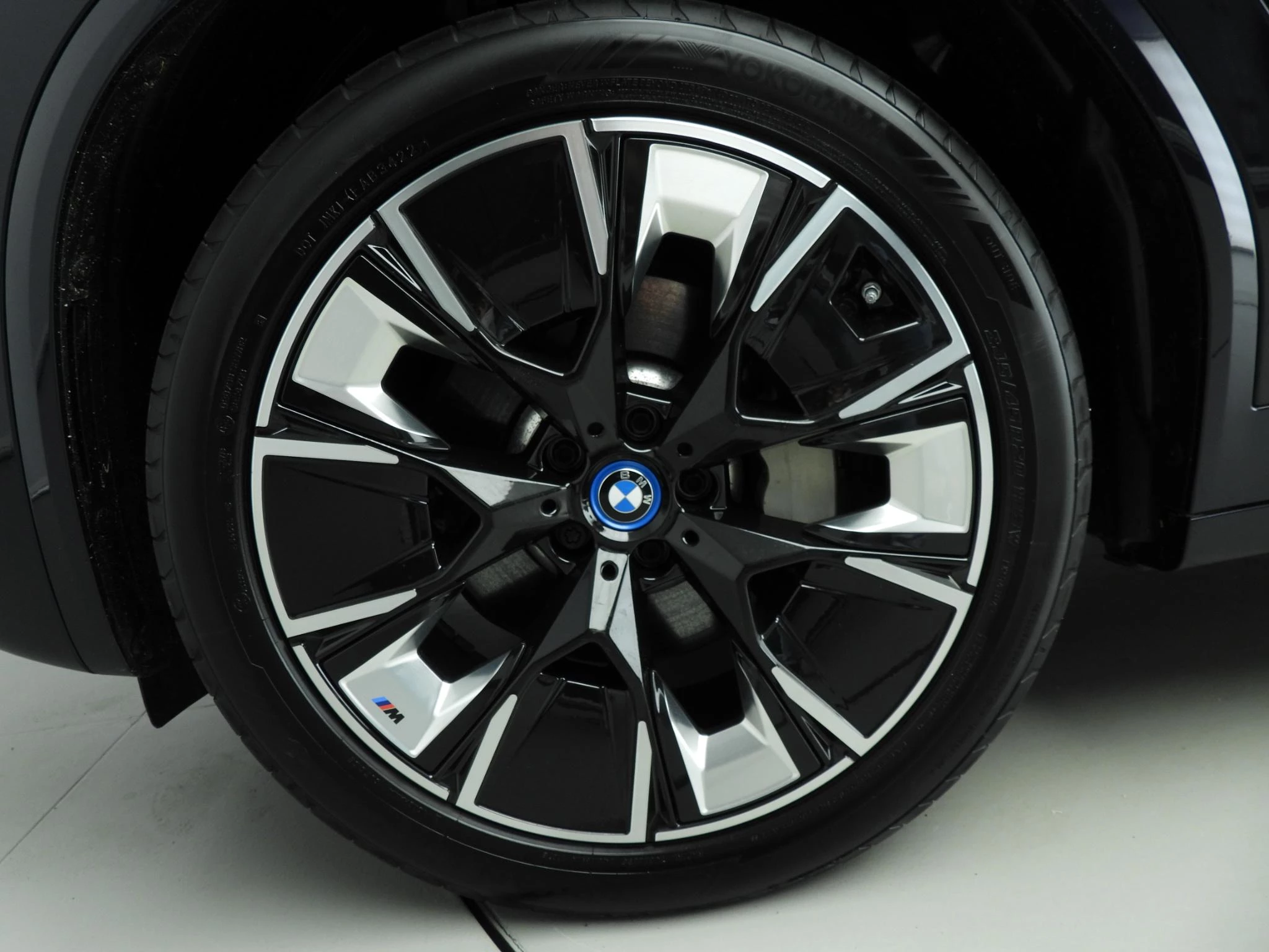 Hoofdafbeelding BMW iX3