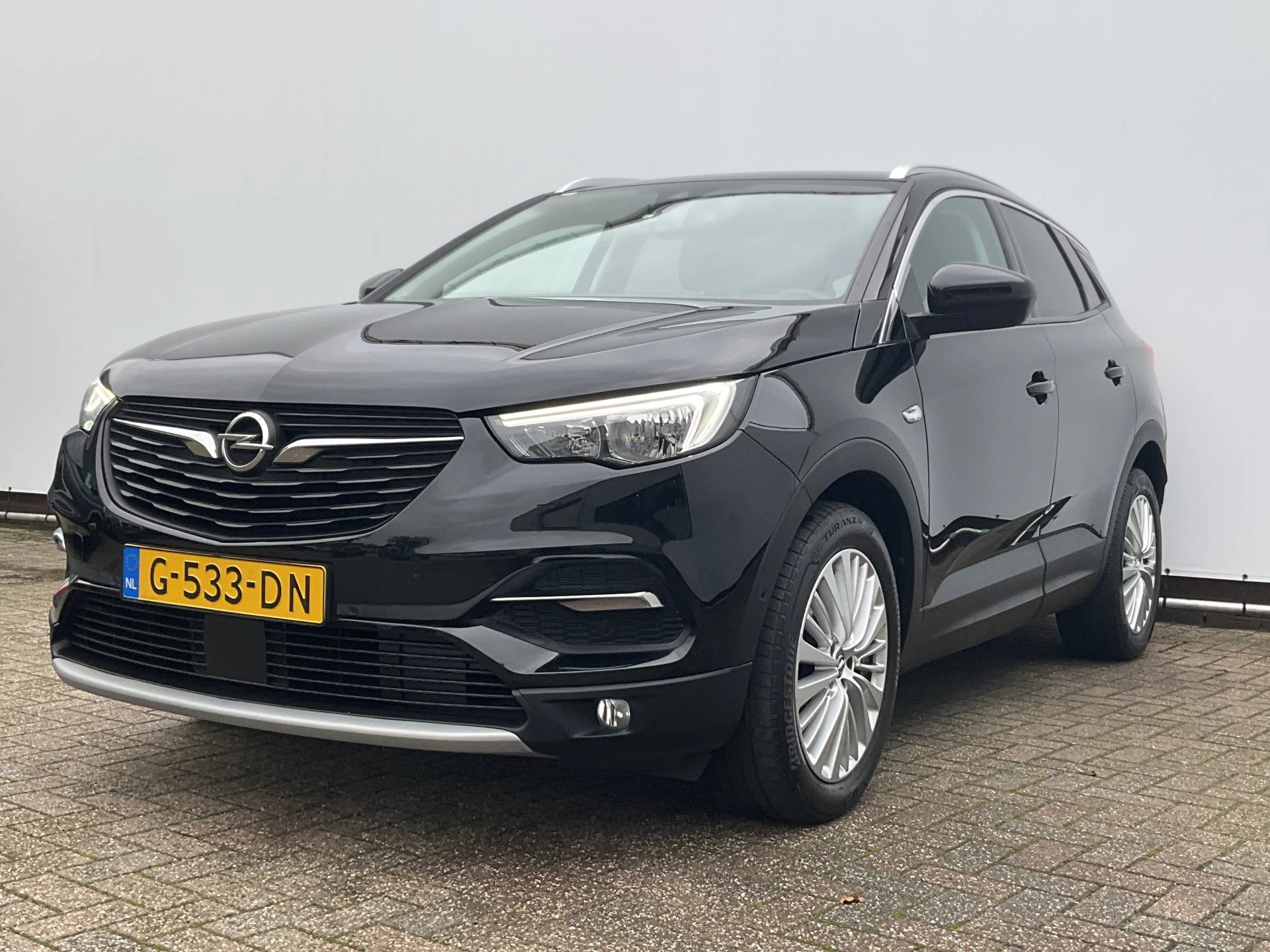 Hoofdafbeelding Opel Grandland X