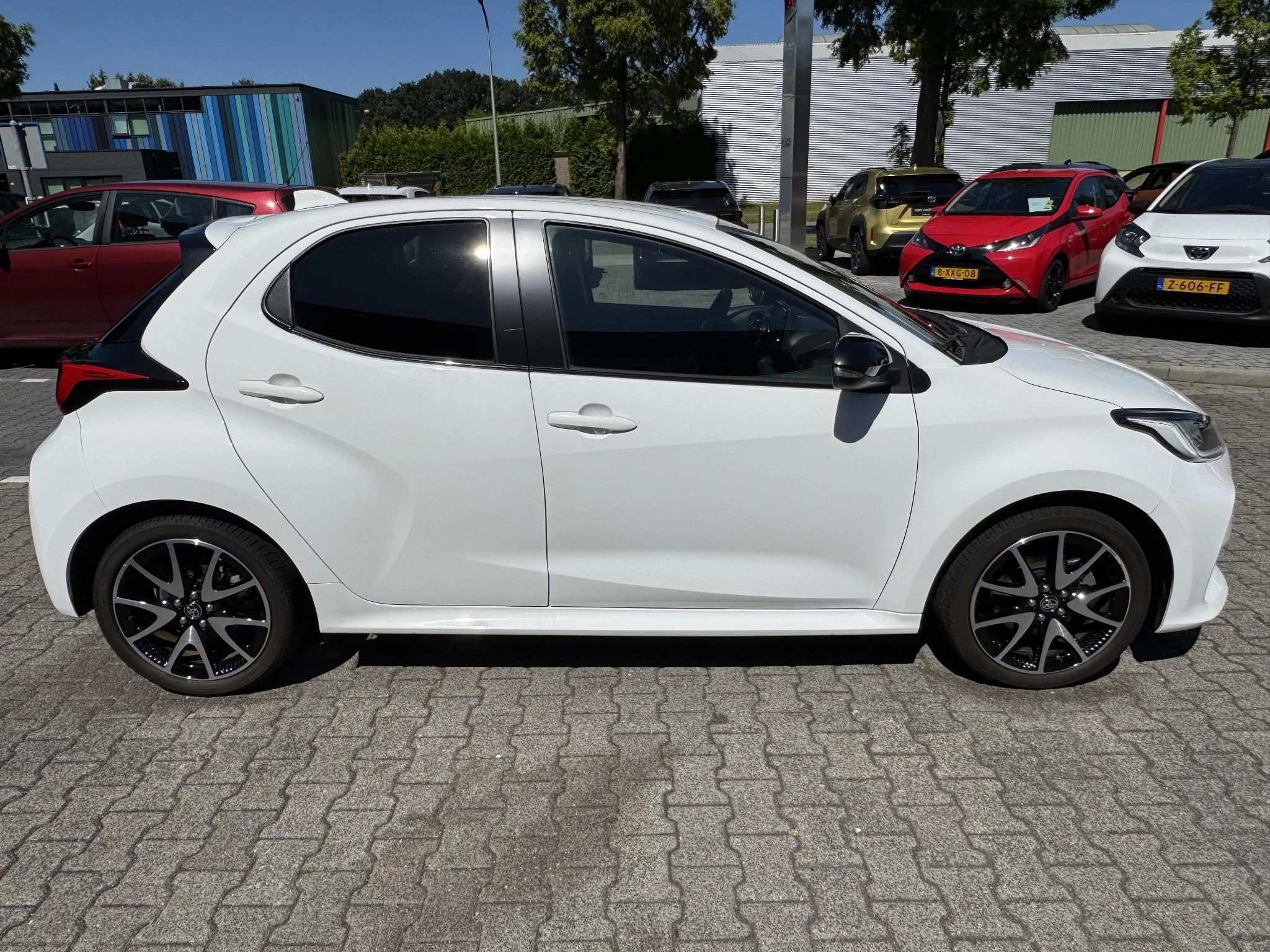 Hoofdafbeelding Toyota Yaris
