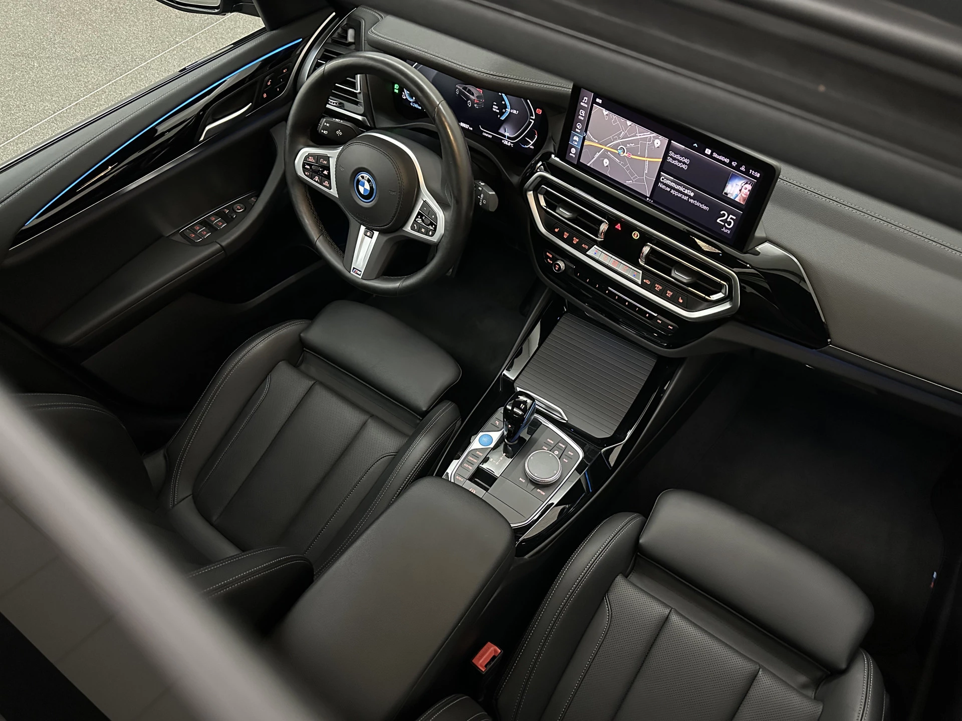 Hoofdafbeelding BMW iX3