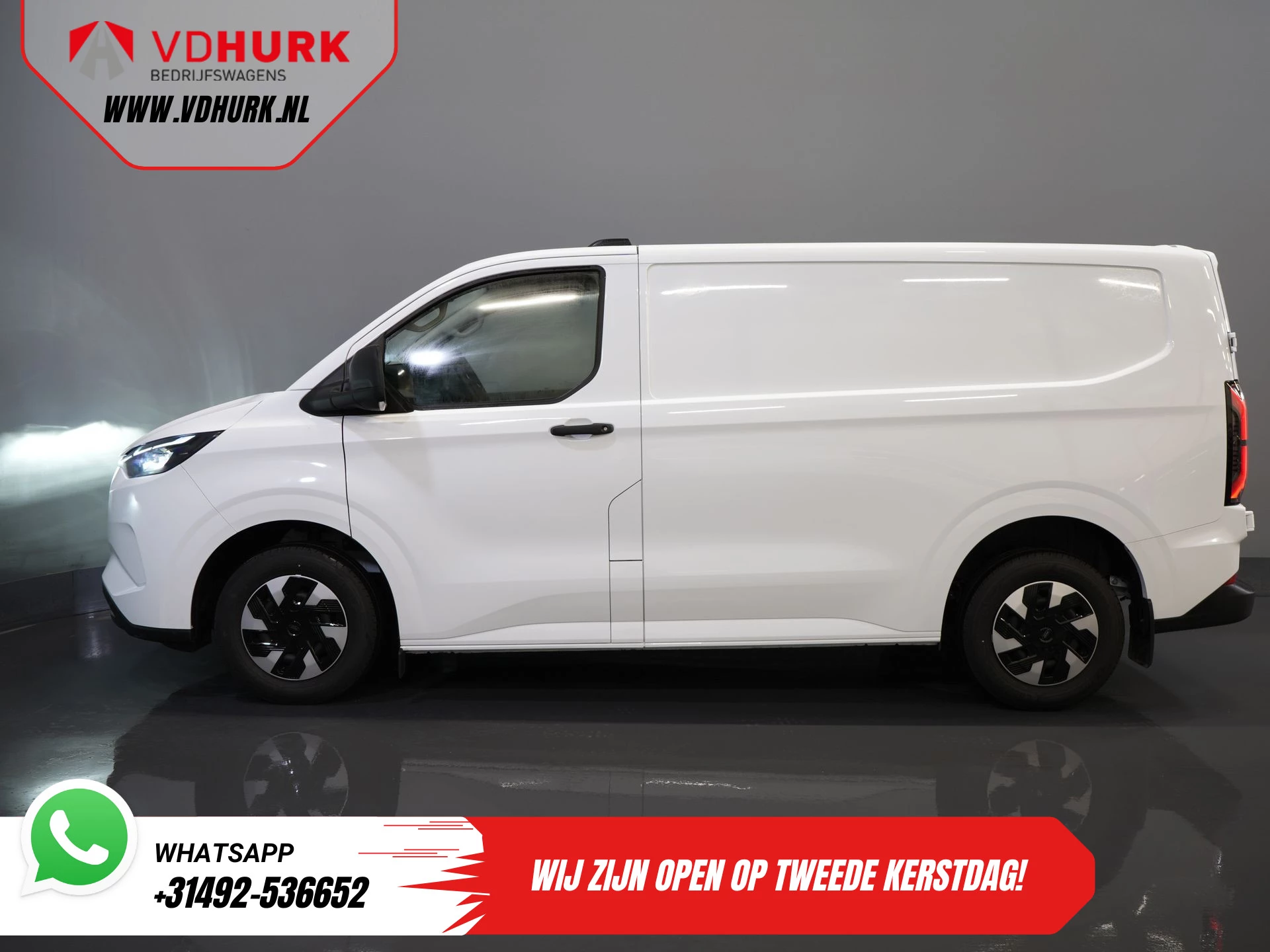 Hoofdafbeelding Ford E-Transit Custom