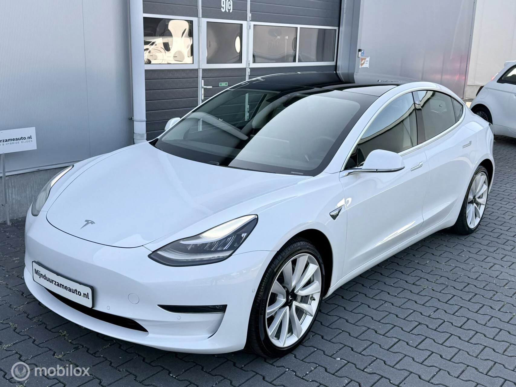 Hoofdafbeelding Tesla Model 3