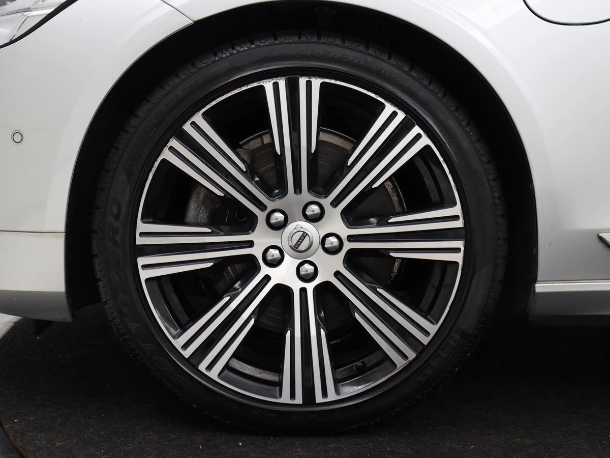 Hoofdafbeelding Volvo V90