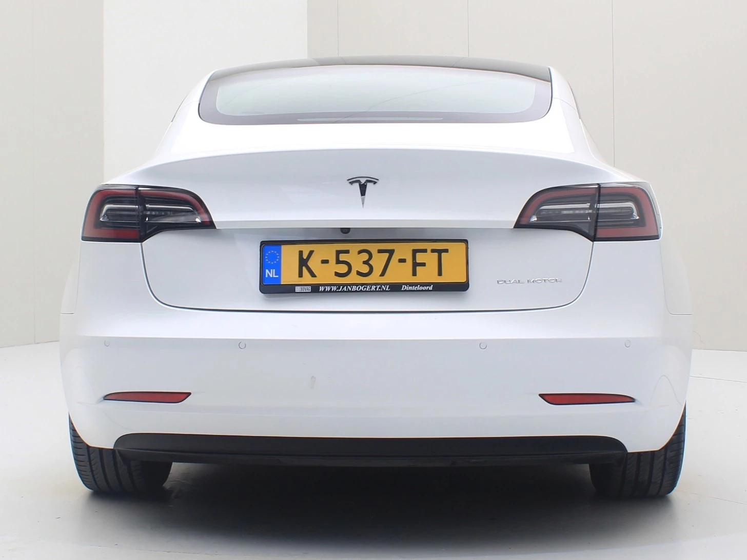 Hoofdafbeelding Tesla Model 3