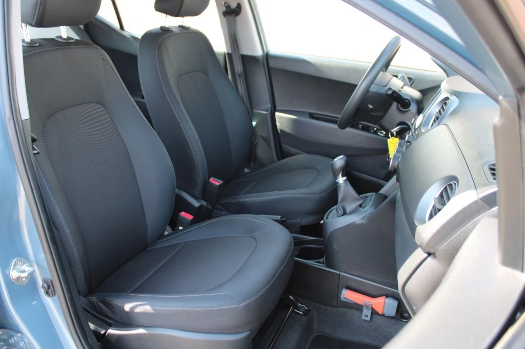 Hoofdafbeelding Hyundai i10