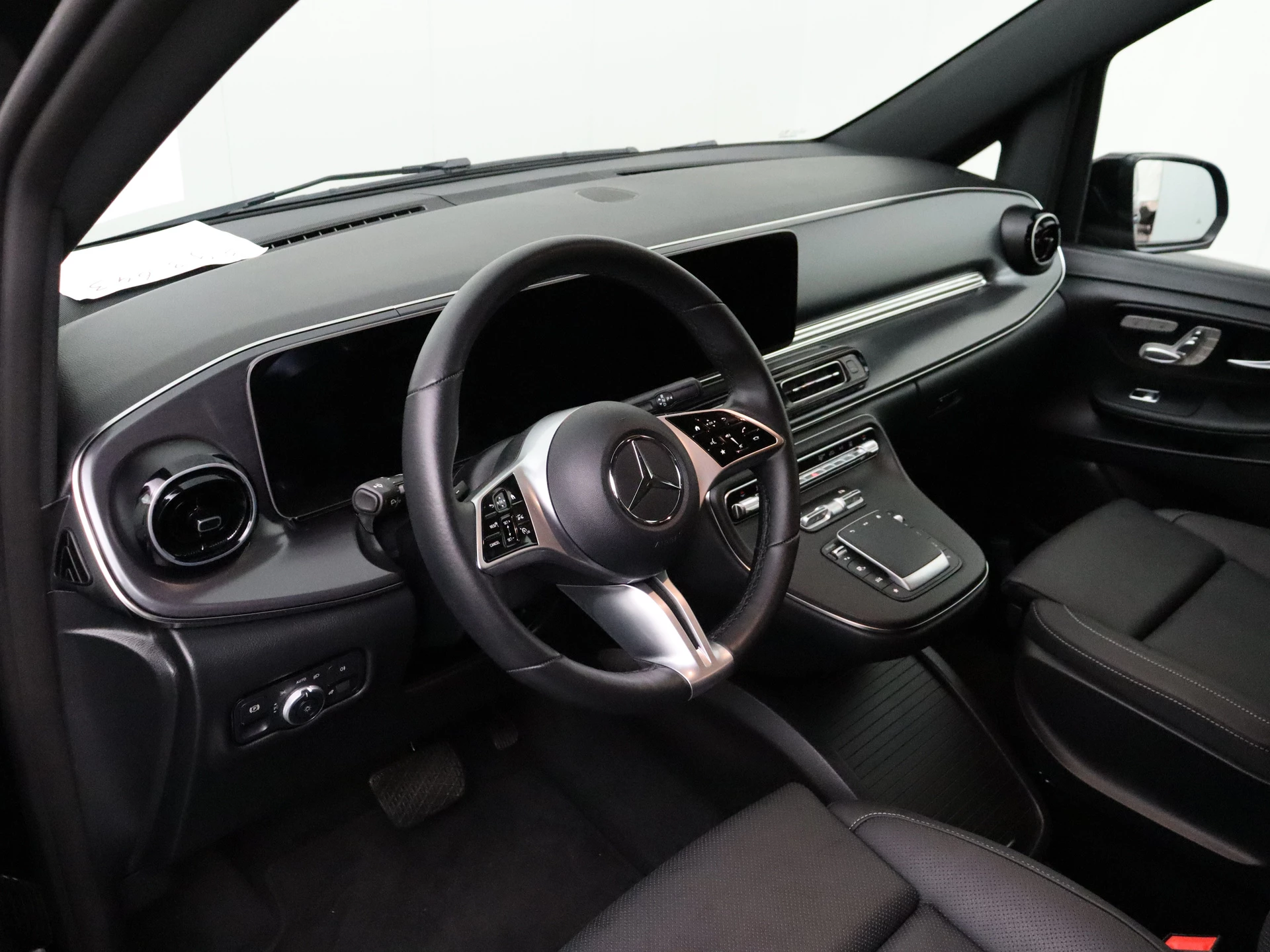 Hoofdafbeelding Mercedes-Benz EQV