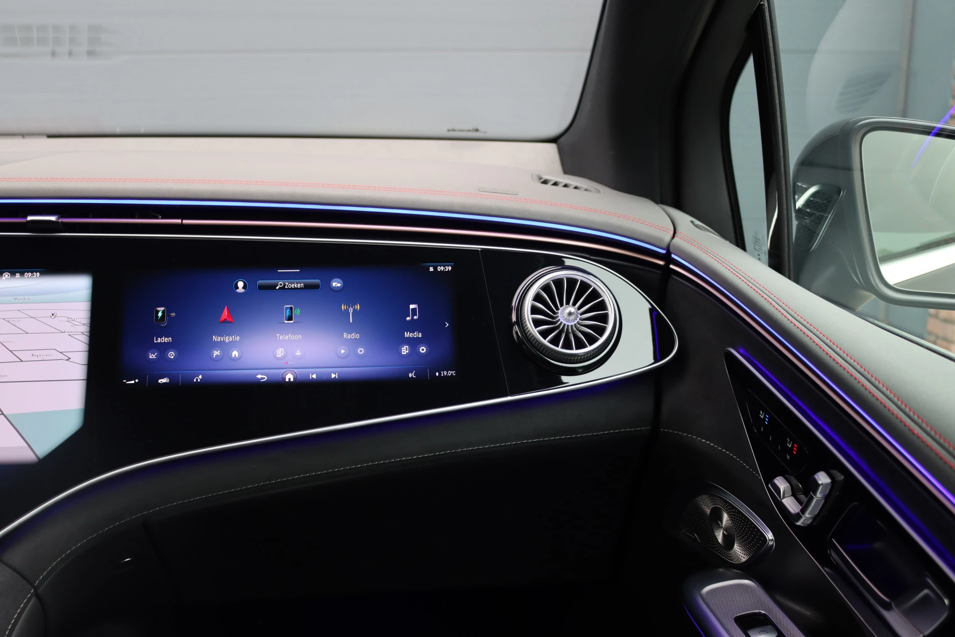 Hoofdafbeelding Mercedes-Benz EQE