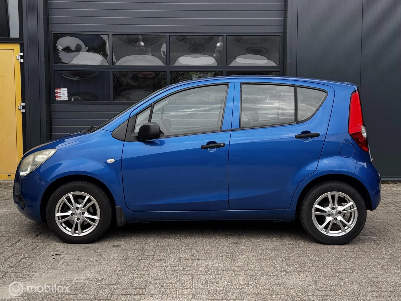 Hoofdafbeelding Opel Agila