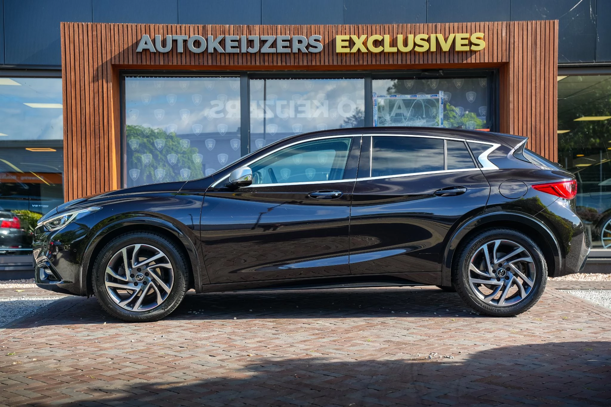 Hoofdafbeelding Infiniti Q
