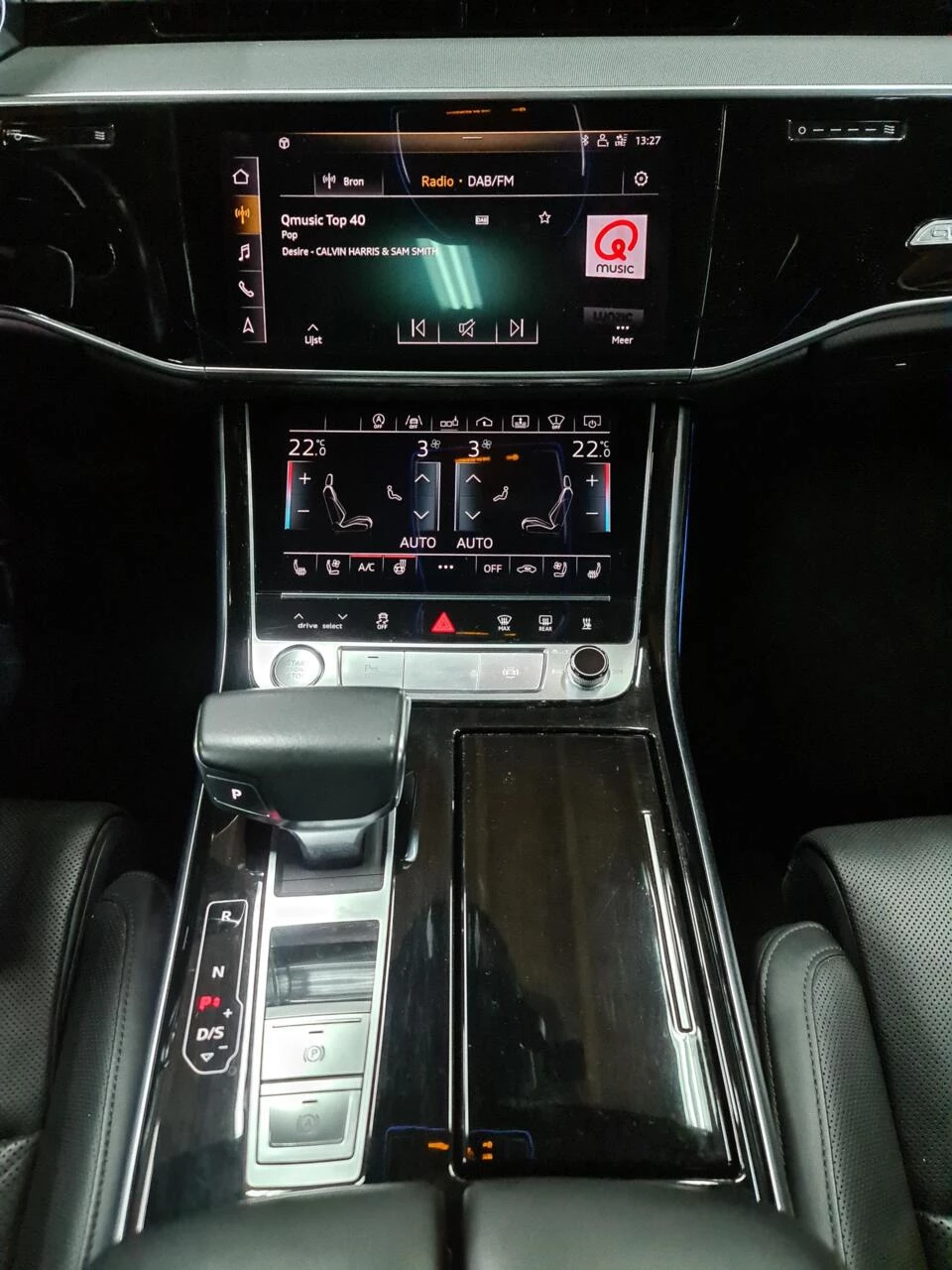 Hoofdafbeelding Audi A8