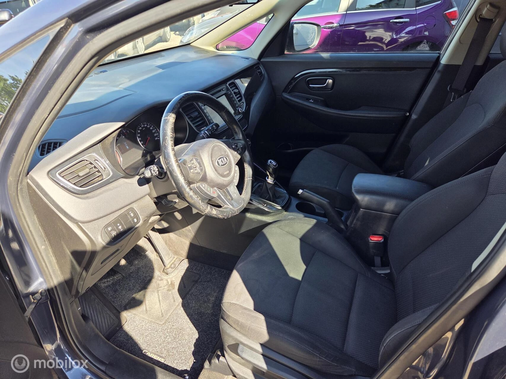 Hoofdafbeelding Kia Carens