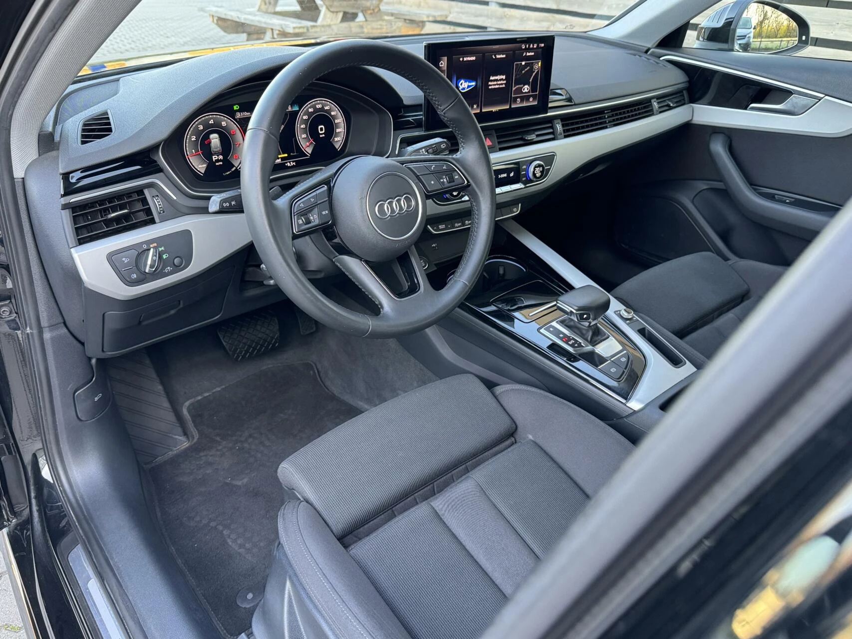 Hoofdafbeelding Audi A4