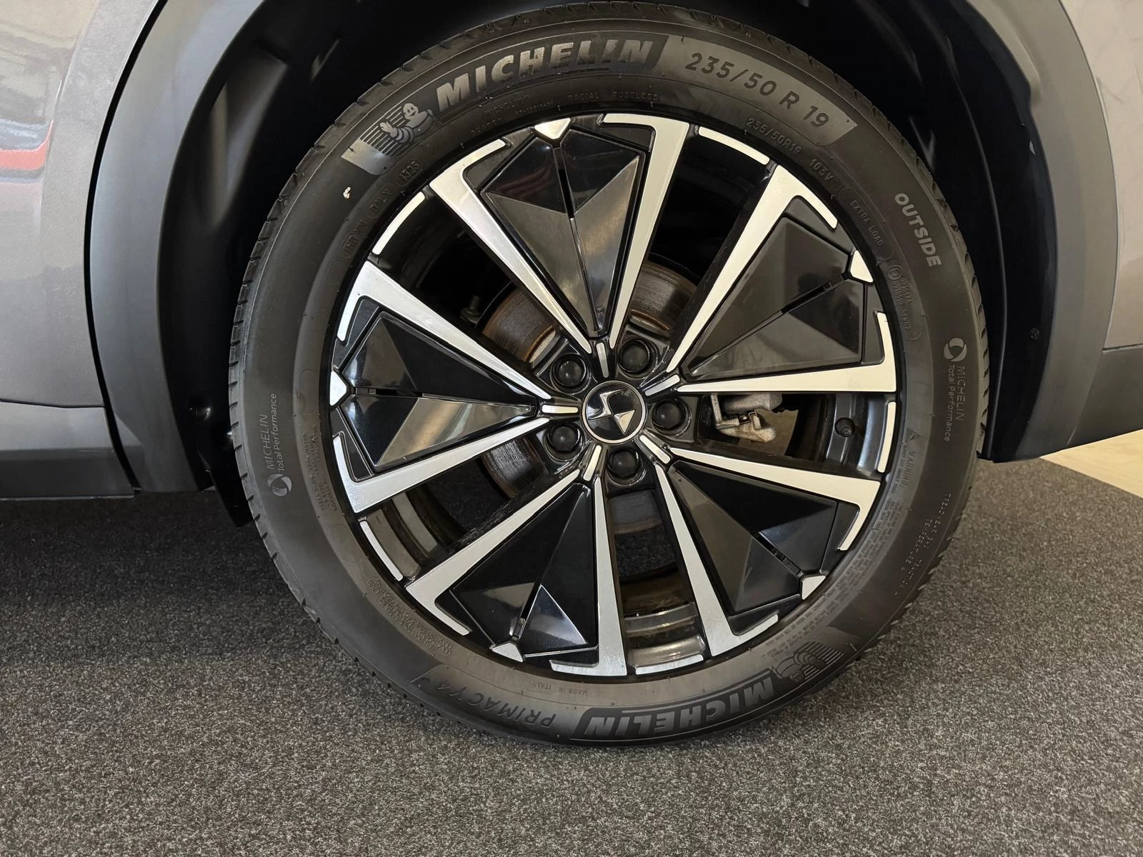 Hoofdafbeelding DS DS 7