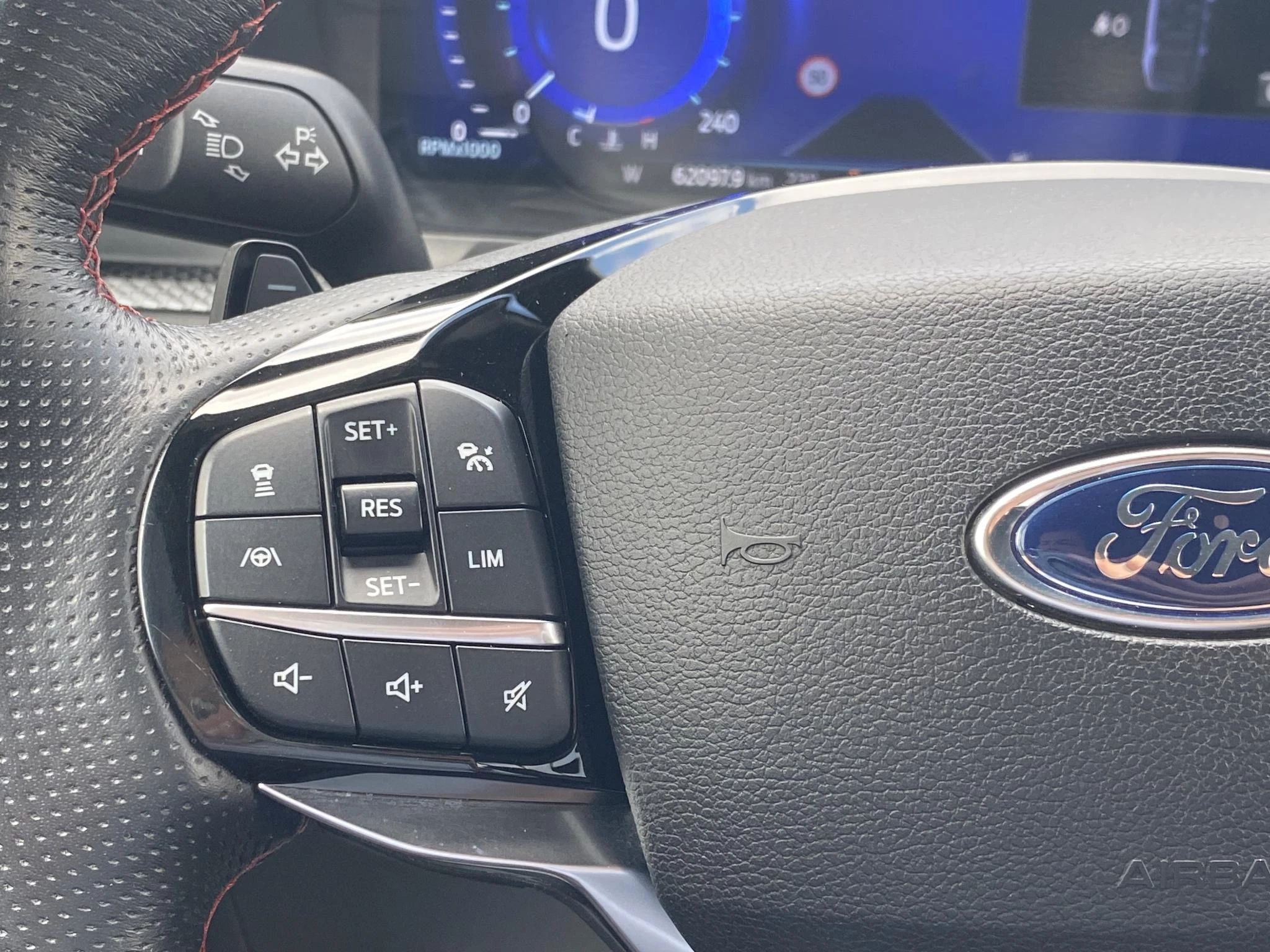 Hoofdafbeelding Ford Explorer
