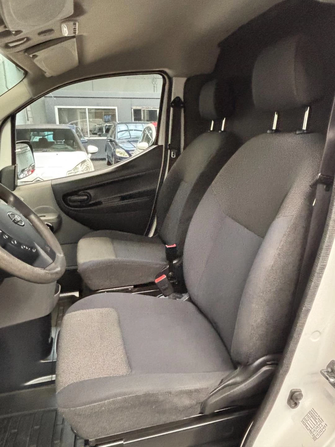 Hoofdafbeelding Nissan NV200