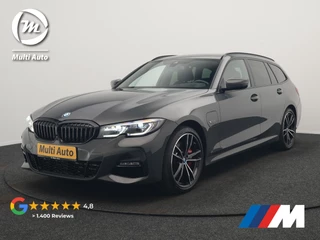 BMW 3 Serie Touring 330e M Sport PHEV 293pk Dealer O.H. | Head Up | Camera | Laser LED | Sfeerverlichting | Lederen Sportstoelen & Stuur Verwarmd | Dravitgrau | Apple Carplay | Keyless | Blis | 19"L.M | Virtual | Navigatie | DAB | Plug In Hybrid |
