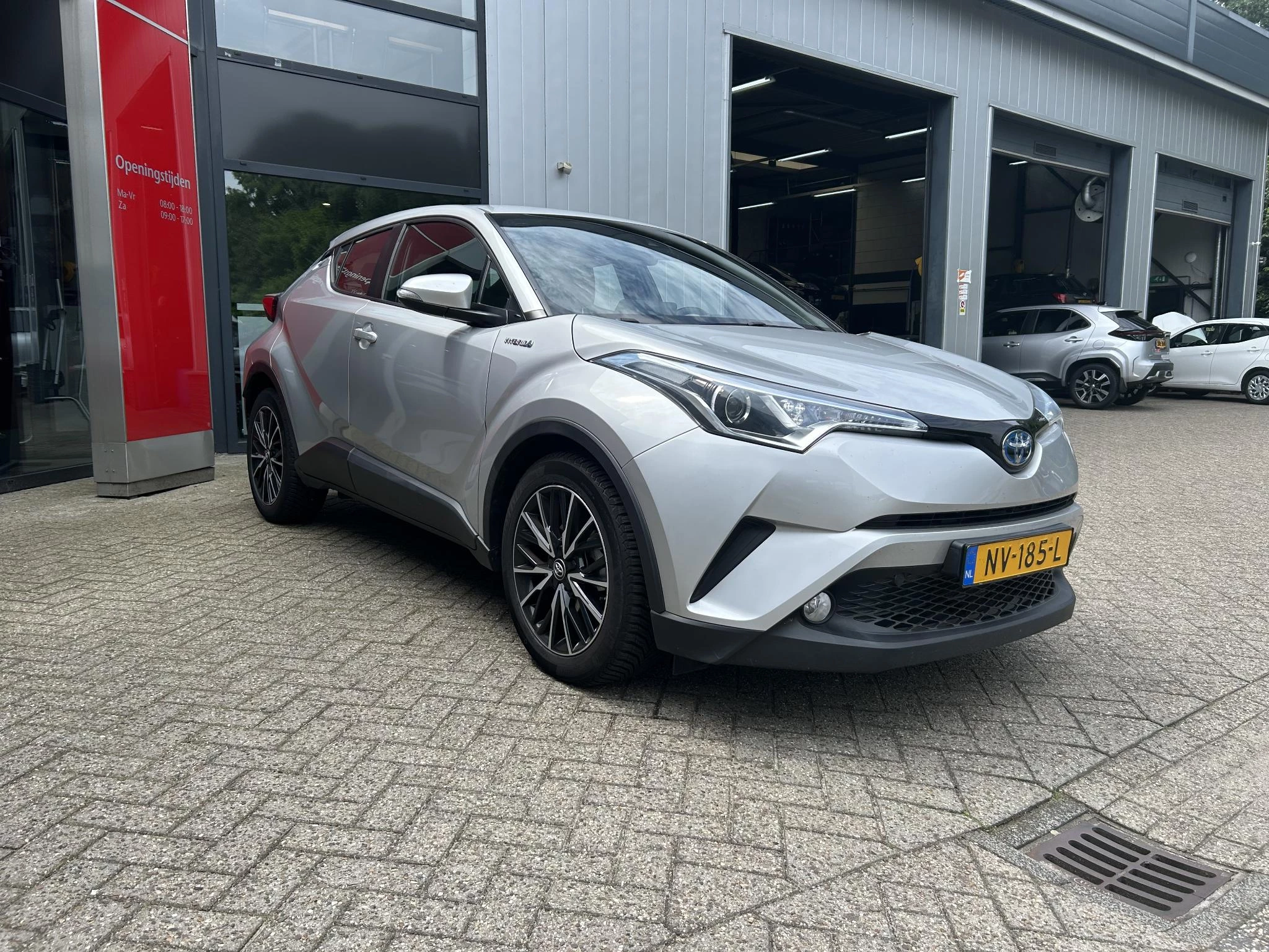 Hoofdafbeelding Toyota C-HR