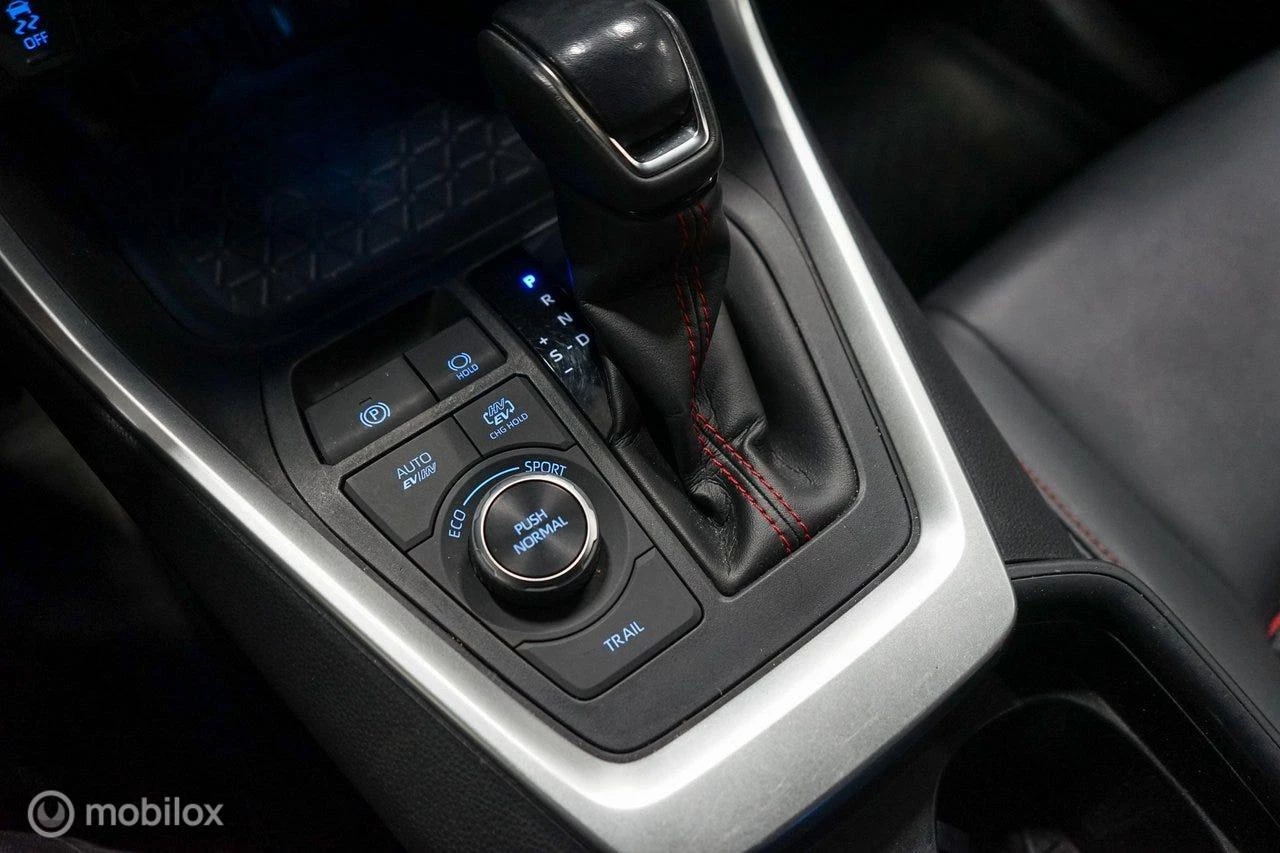 Hoofdafbeelding Toyota RAV4