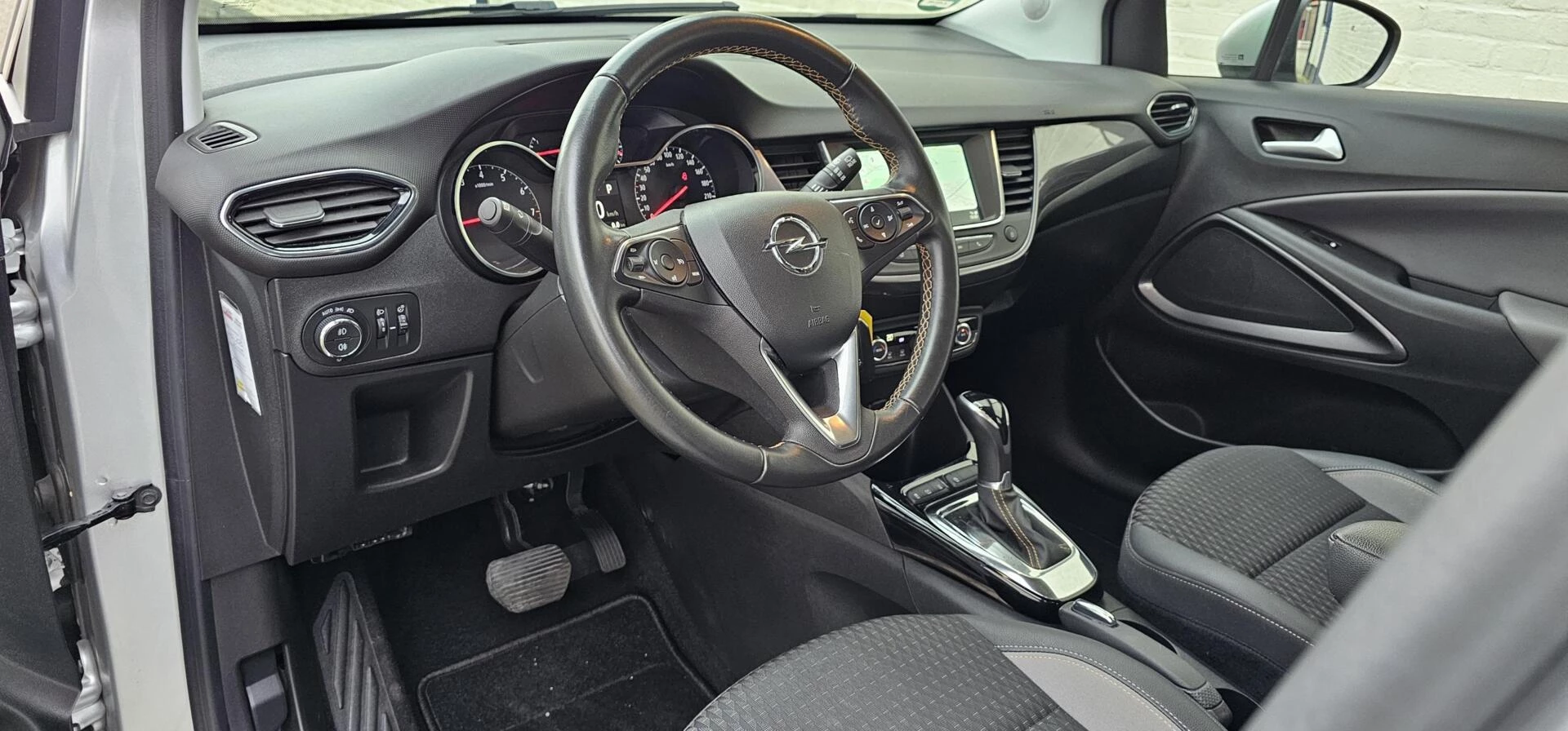 Hoofdafbeelding Opel Crossland X