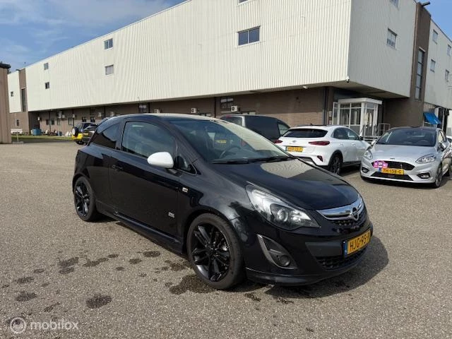 Hoofdafbeelding Opel Corsa