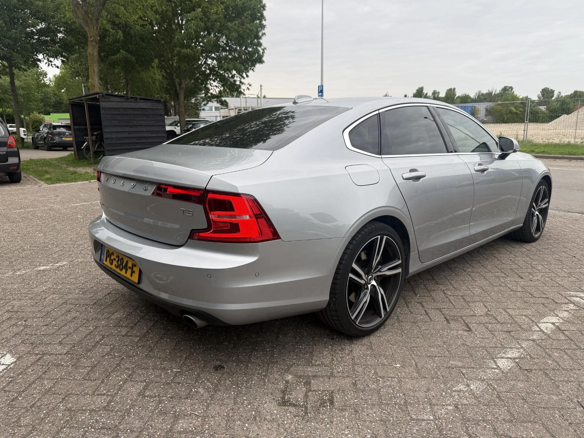 Hoofdafbeelding Volvo S90