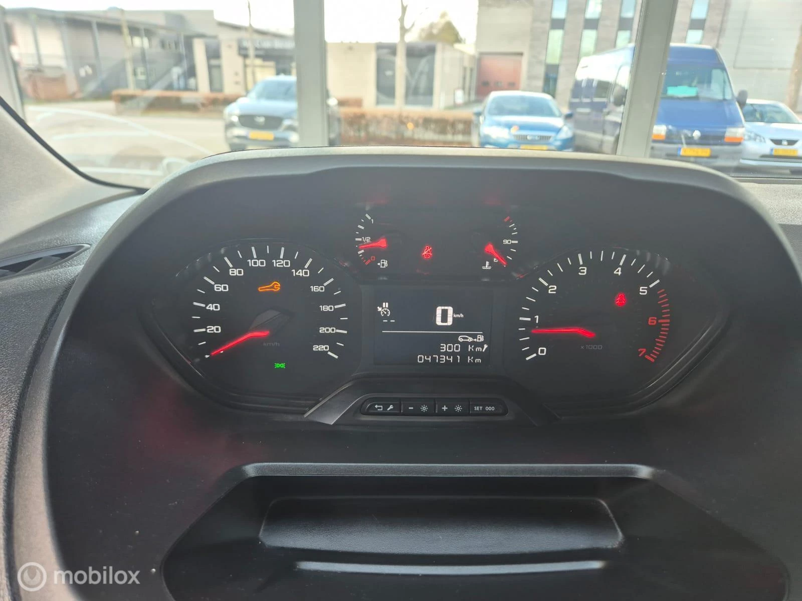 Hoofdafbeelding Peugeot Partner