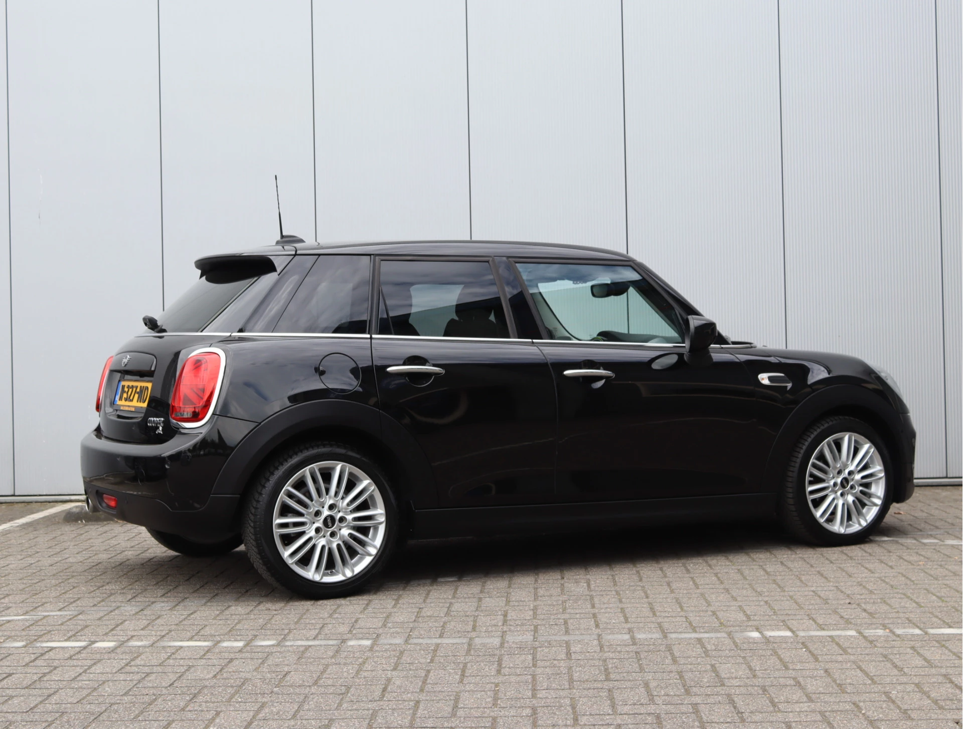 Hoofdafbeelding MINI Cooper