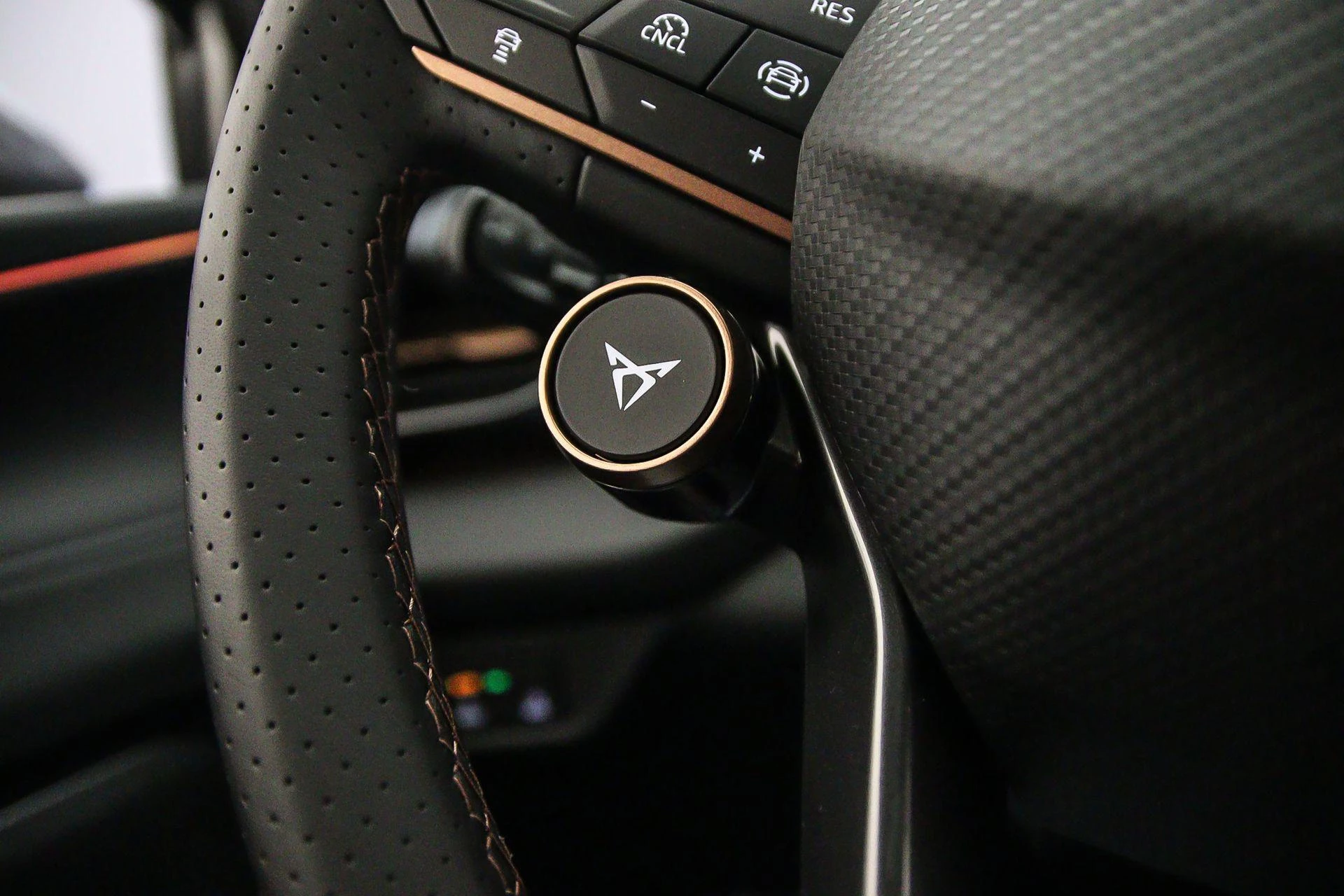 Hoofdafbeelding CUPRA Terramar