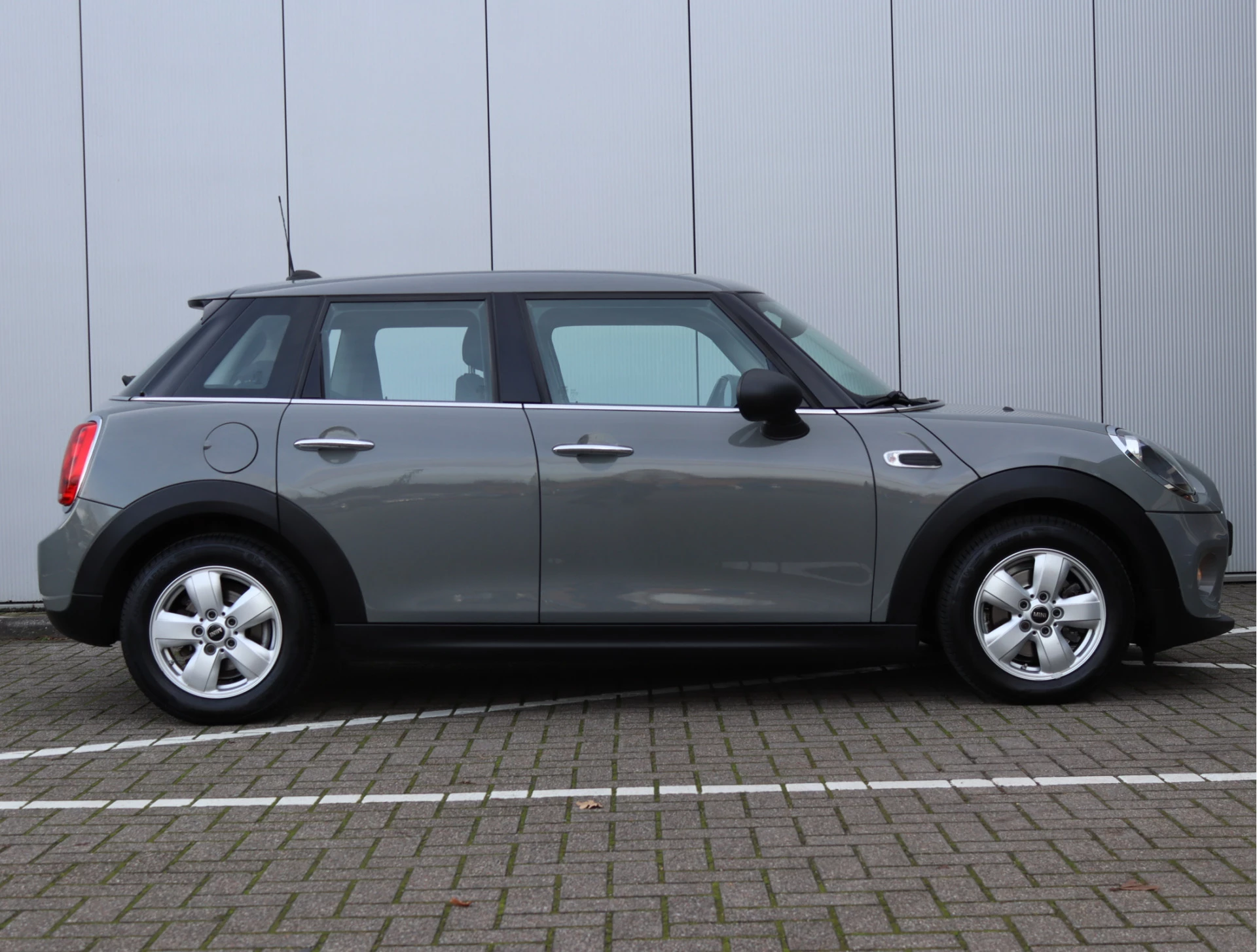 Hoofdafbeelding MINI One