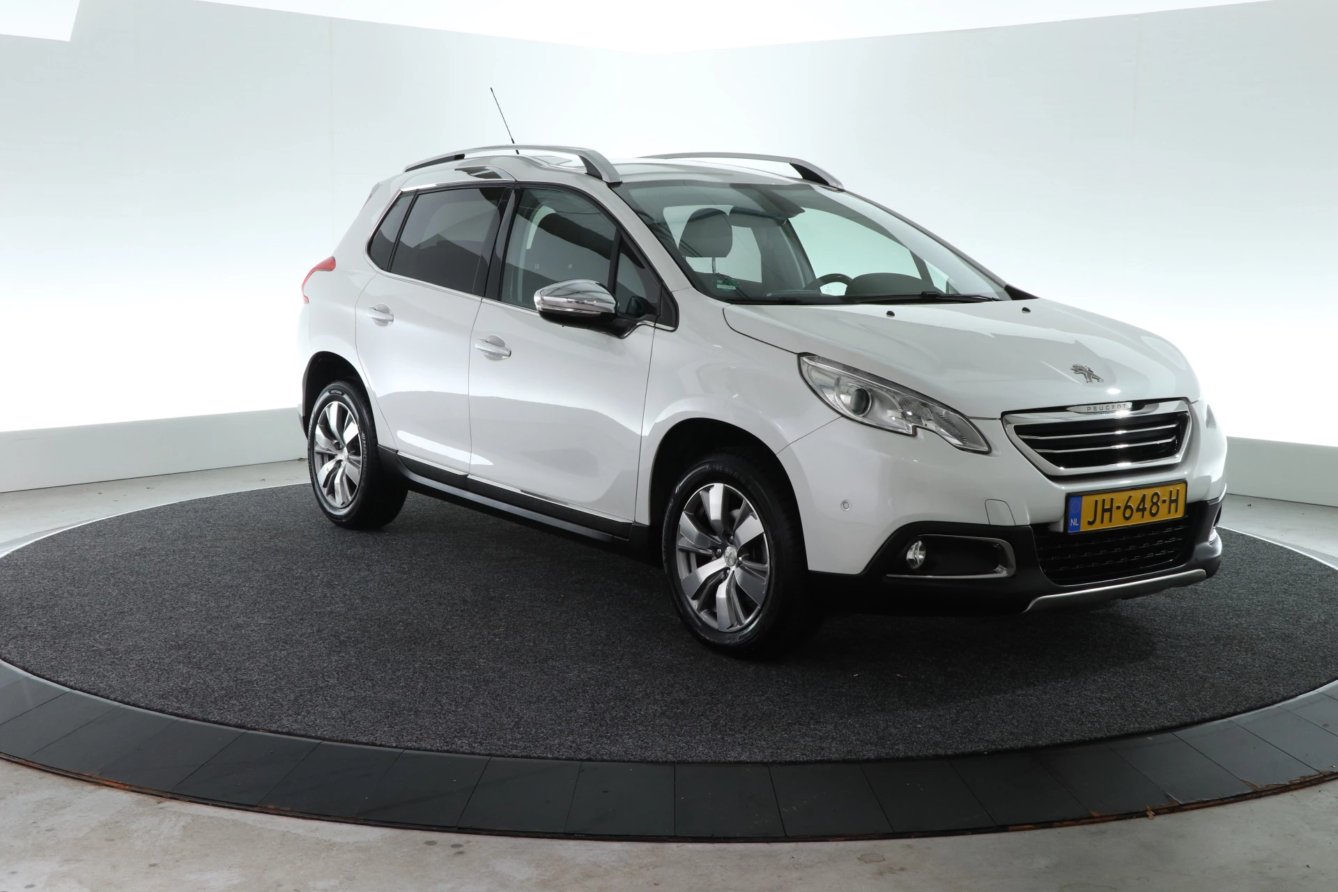 Hoofdafbeelding Peugeot 2008