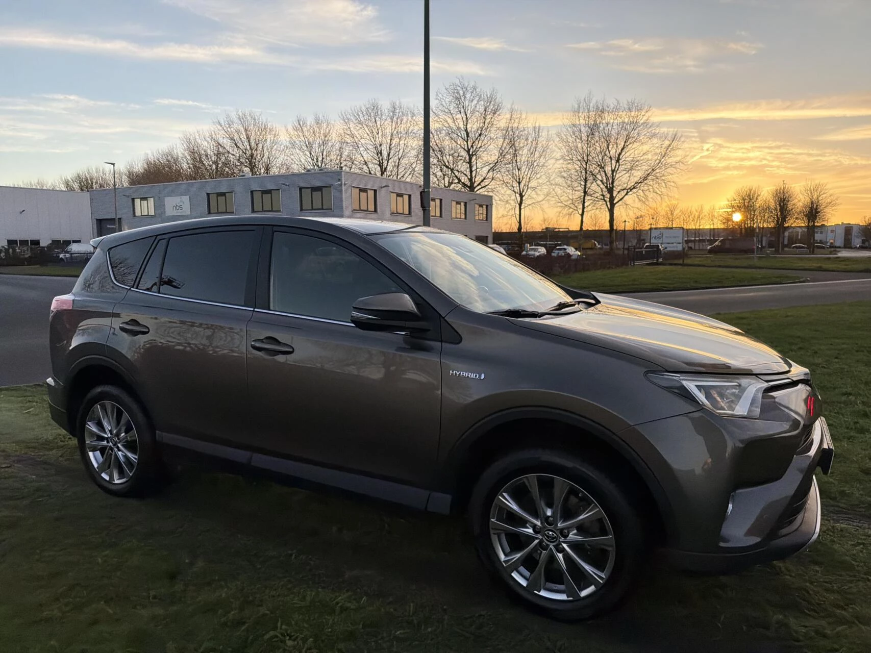 Hoofdafbeelding Toyota RAV4