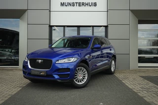 Hoofdafbeelding Jaguar F-PACE Jaguar F-PACE 2.0t AWD Pure | Verwarmde voorstoelen |