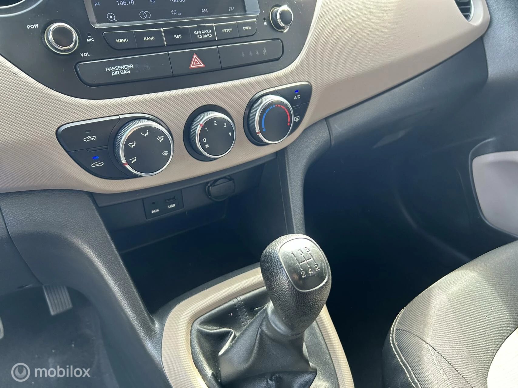 Hoofdafbeelding Hyundai i10