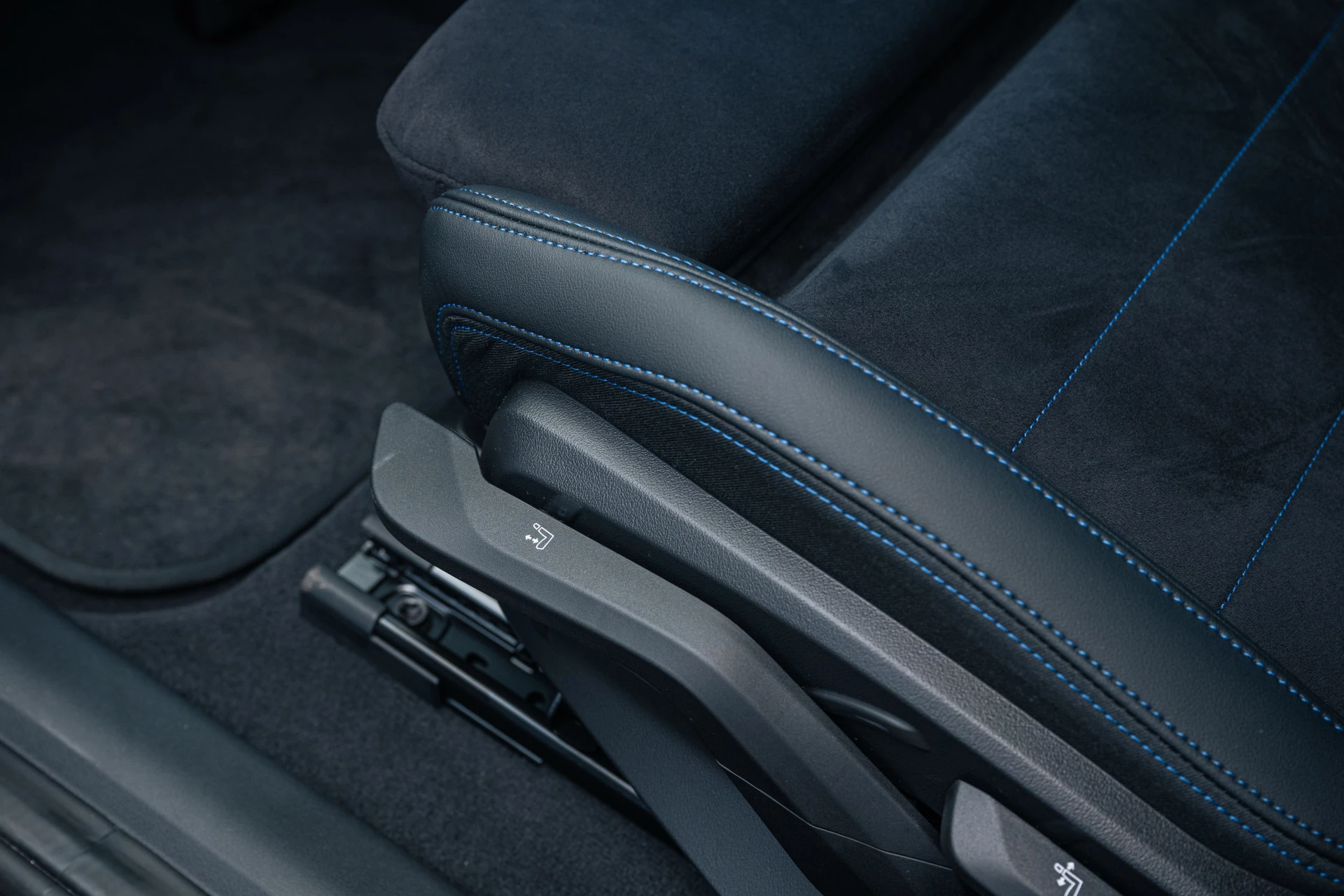 Hoofdafbeelding BMW iX2