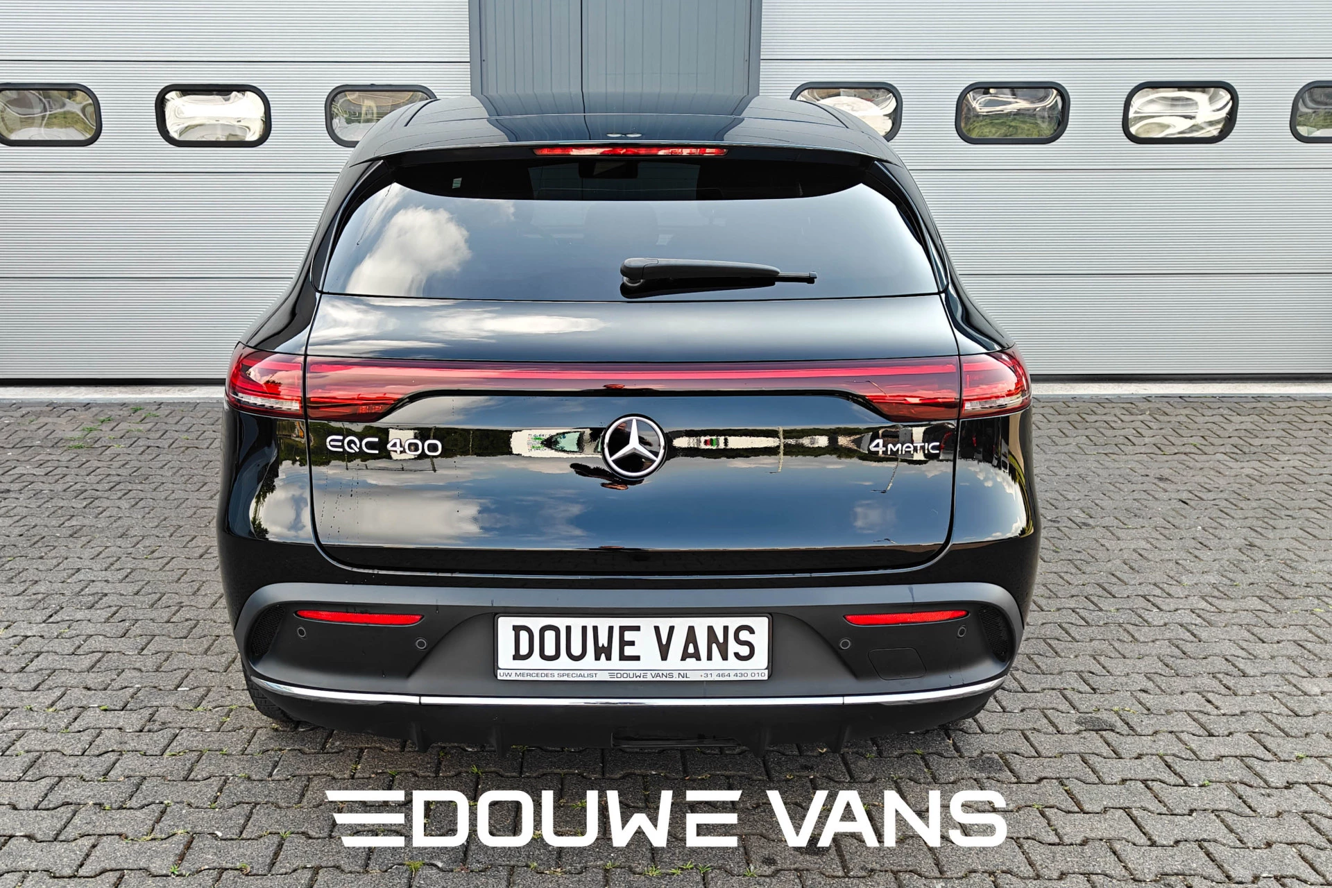 Hoofdafbeelding Mercedes-Benz EQC