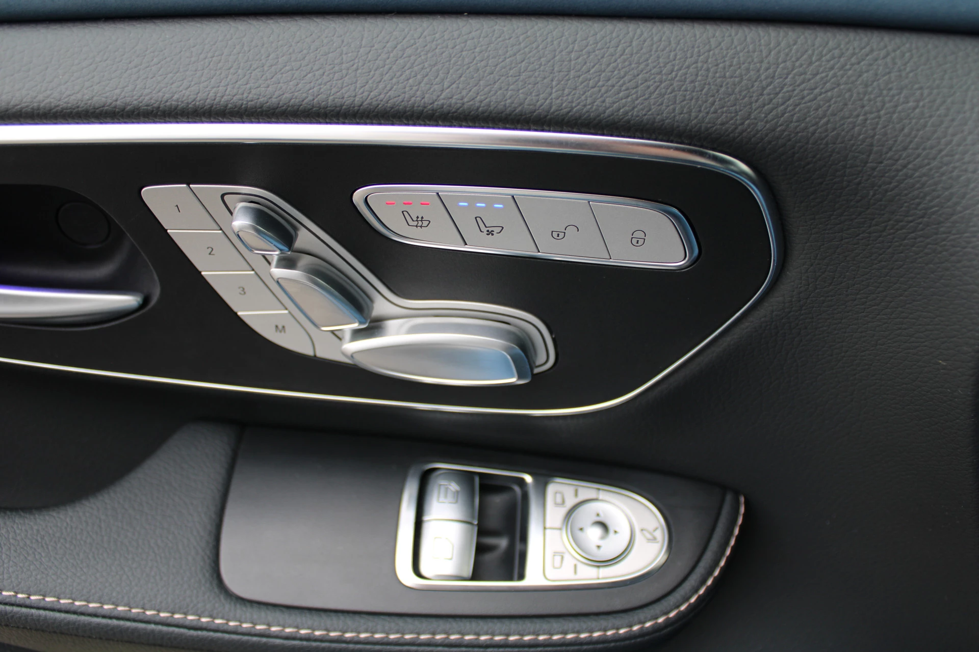 Hoofdafbeelding Mercedes-Benz EQV