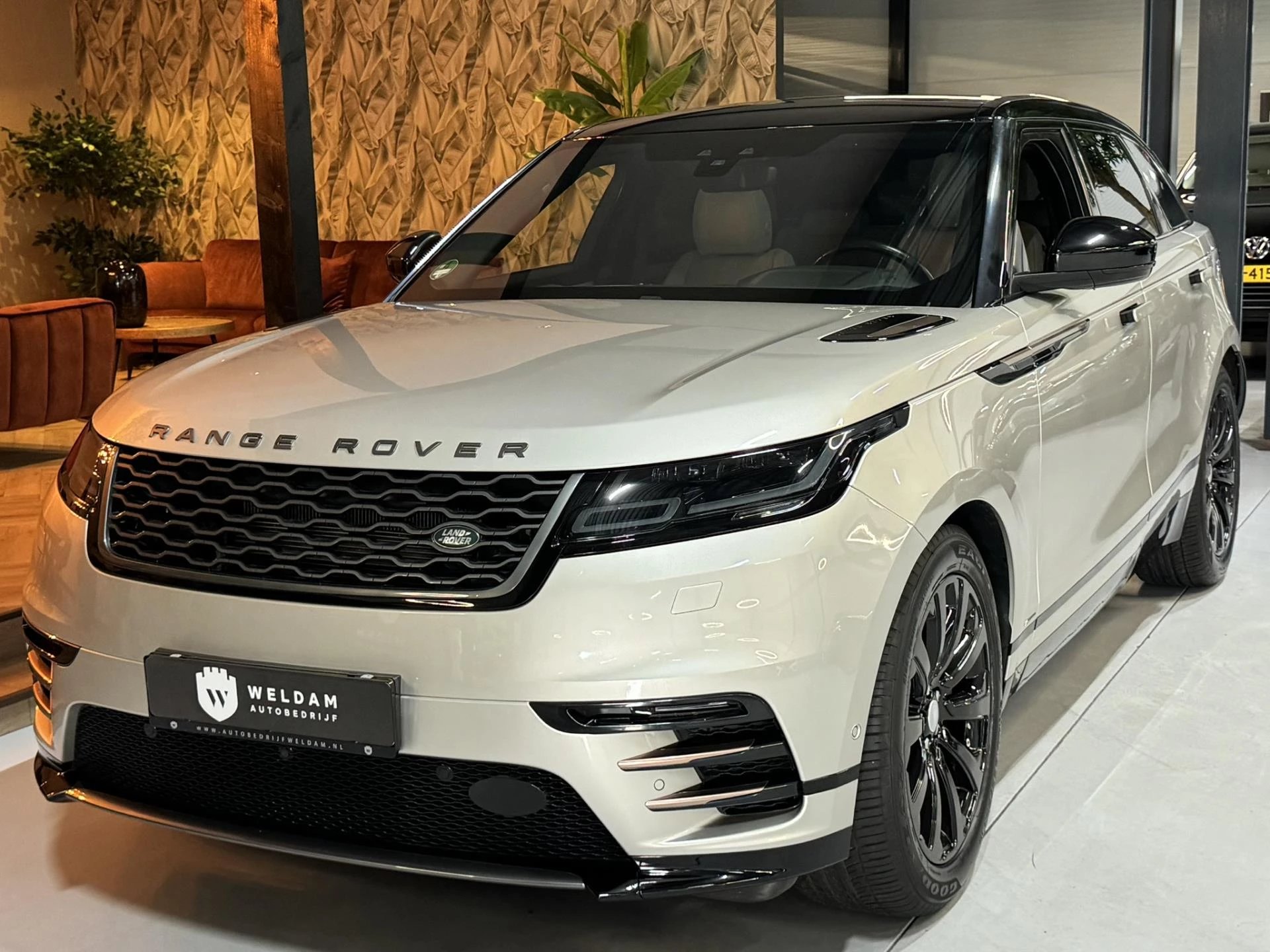 Hoofdafbeelding Land Rover Range Rover Velar