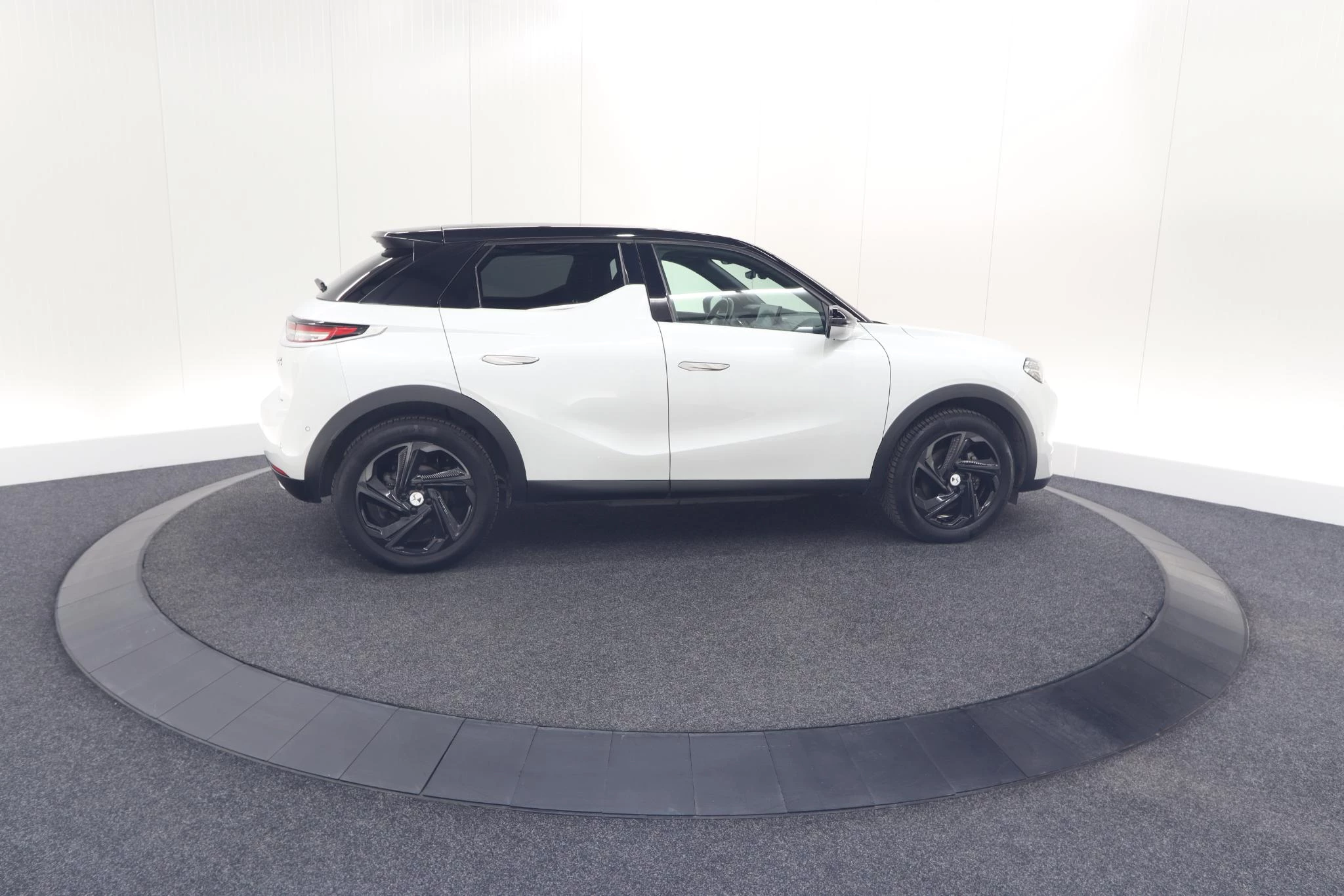 Hoofdafbeelding DS DS 3