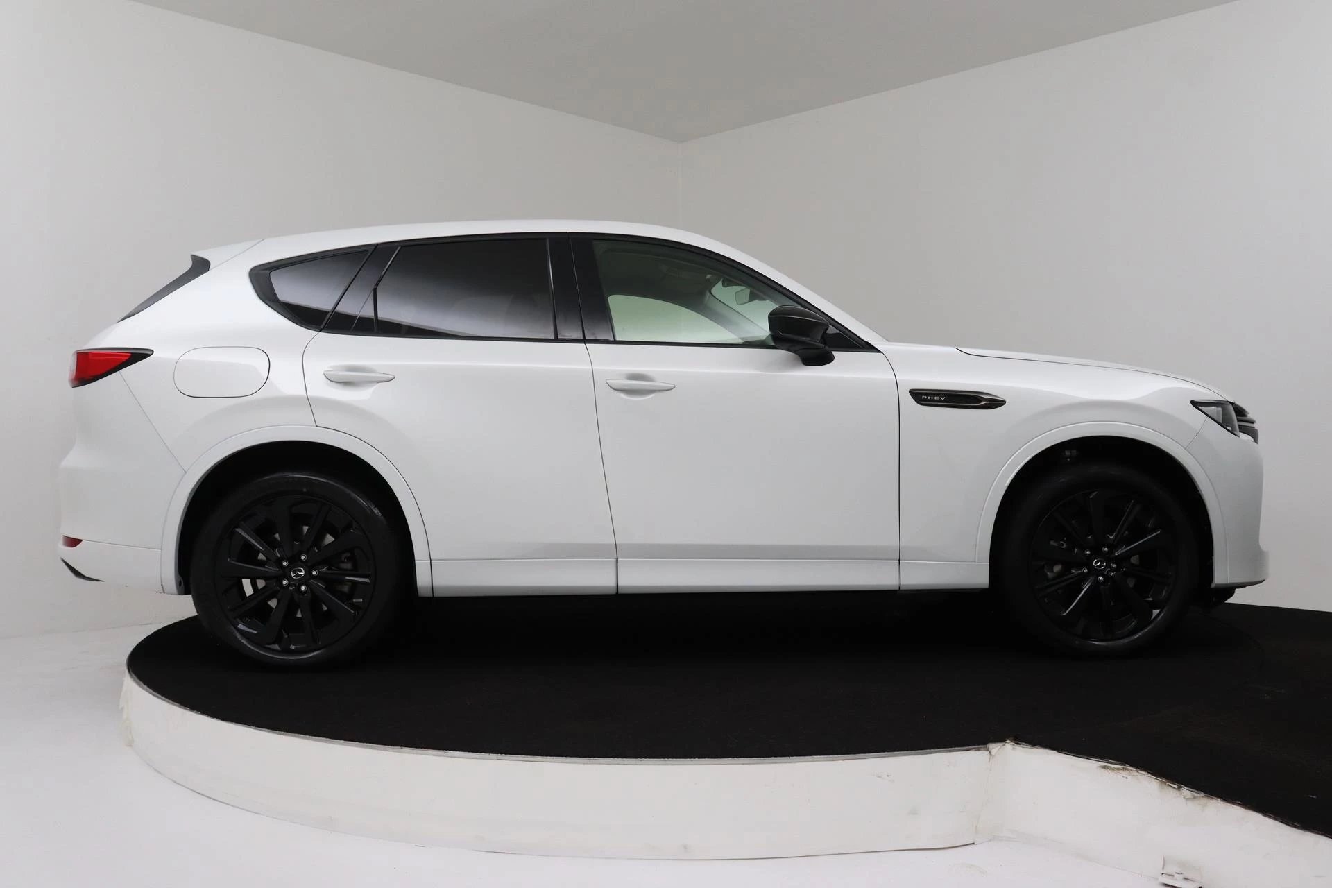 Hoofdafbeelding Mazda CX-60