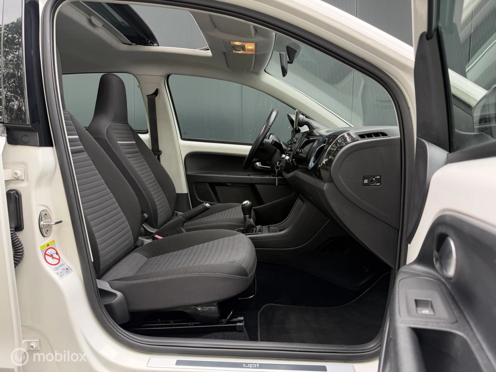 Hoofdafbeelding Volkswagen up!