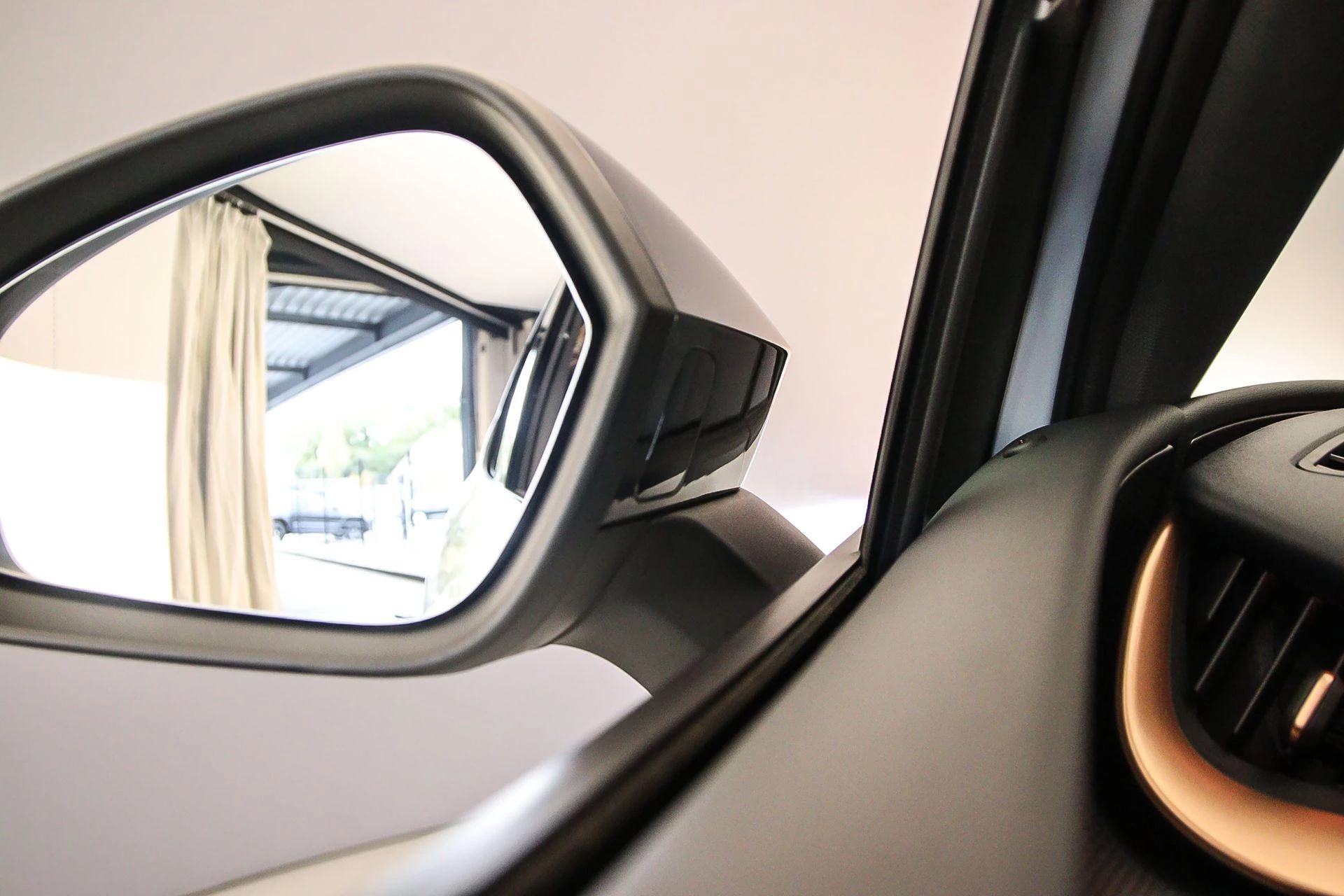 Hoofdafbeelding CUPRA Tavascan