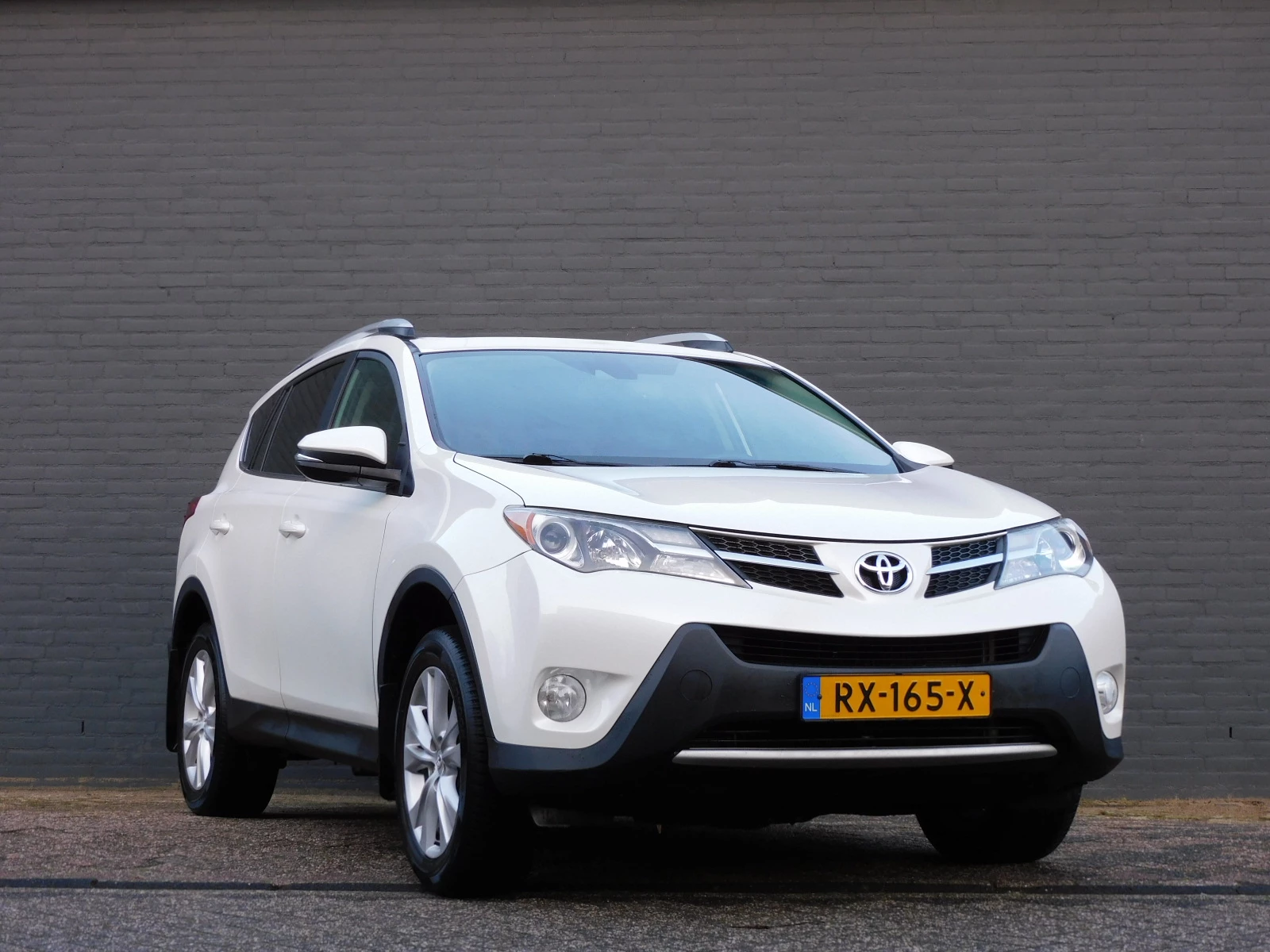 Hoofdafbeelding Toyota RAV4
